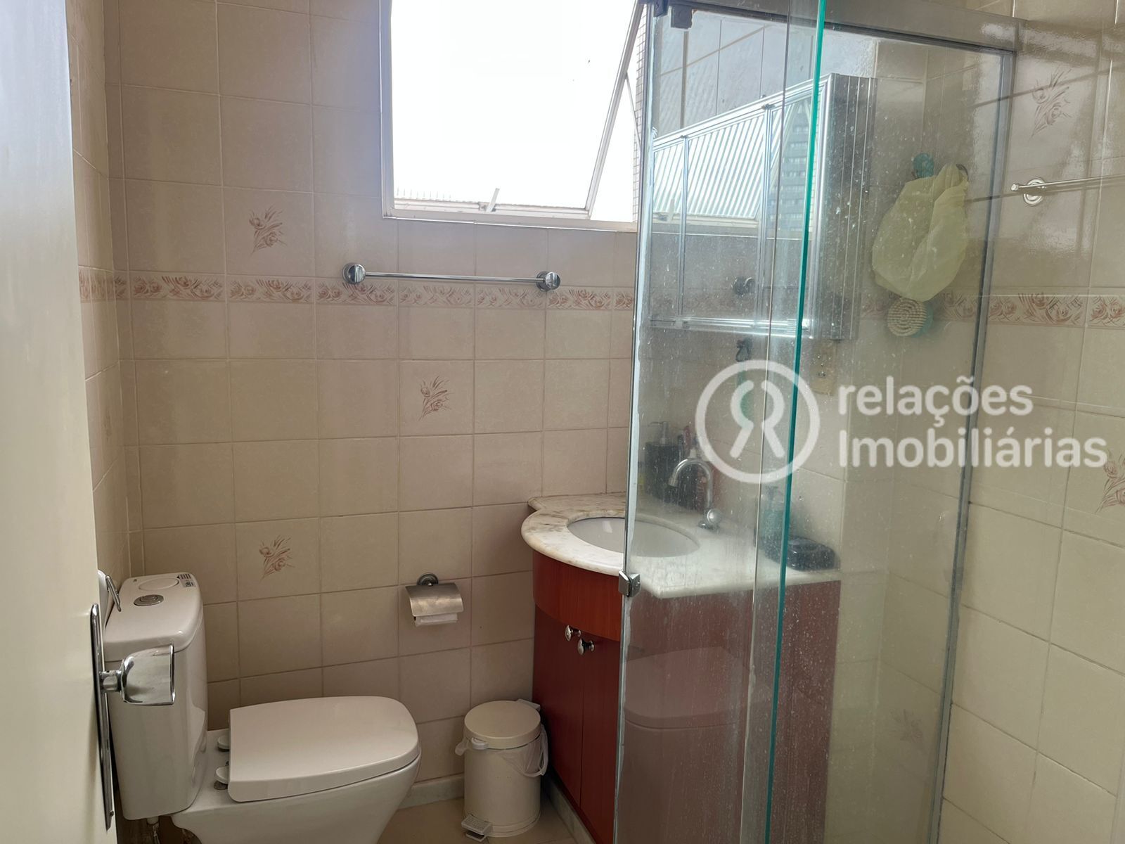 Apartamento à venda com 2 quartos, 75m² - Foto 20