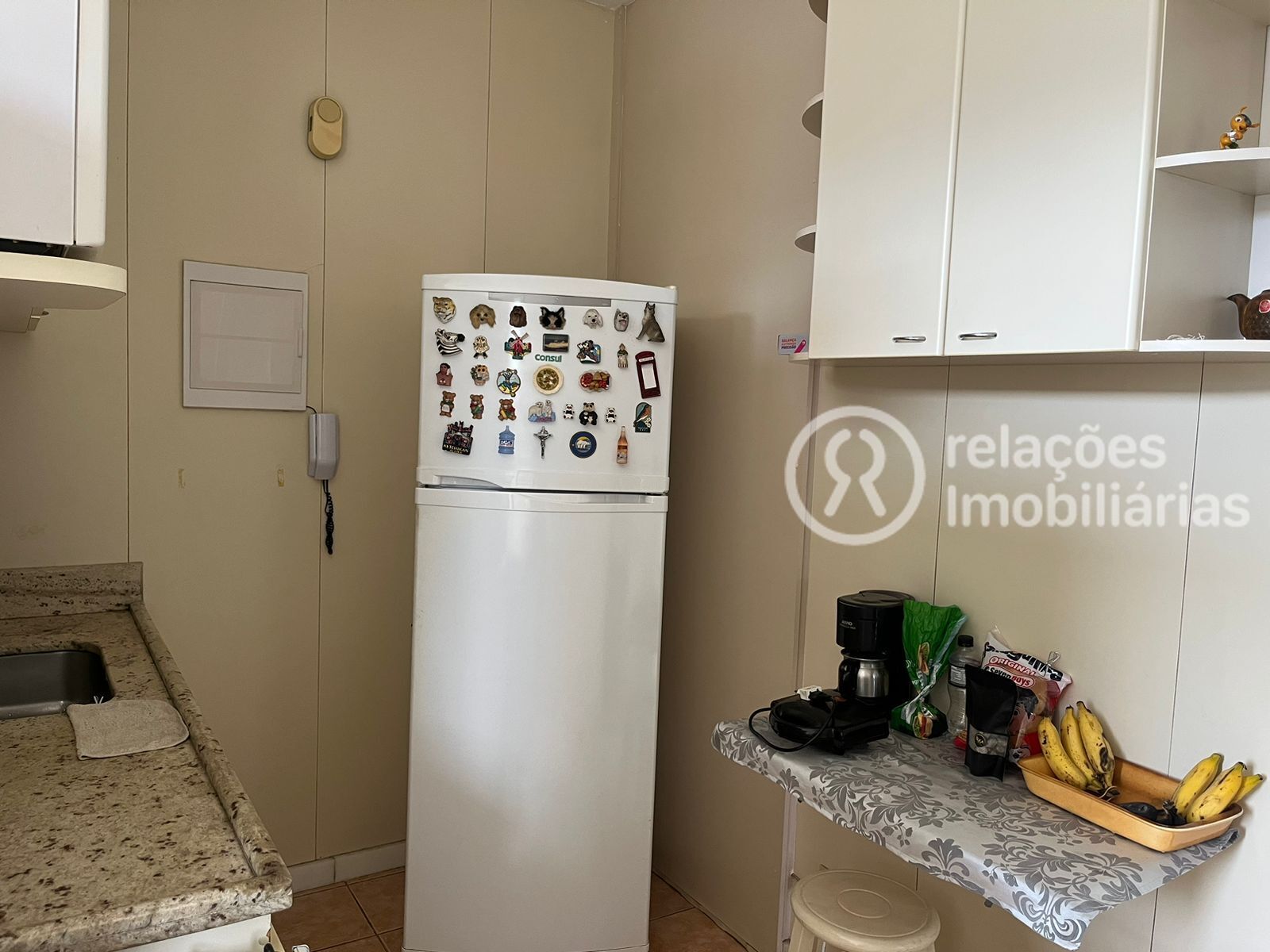 Apartamento à venda com 2 quartos, 75m² - Foto 12