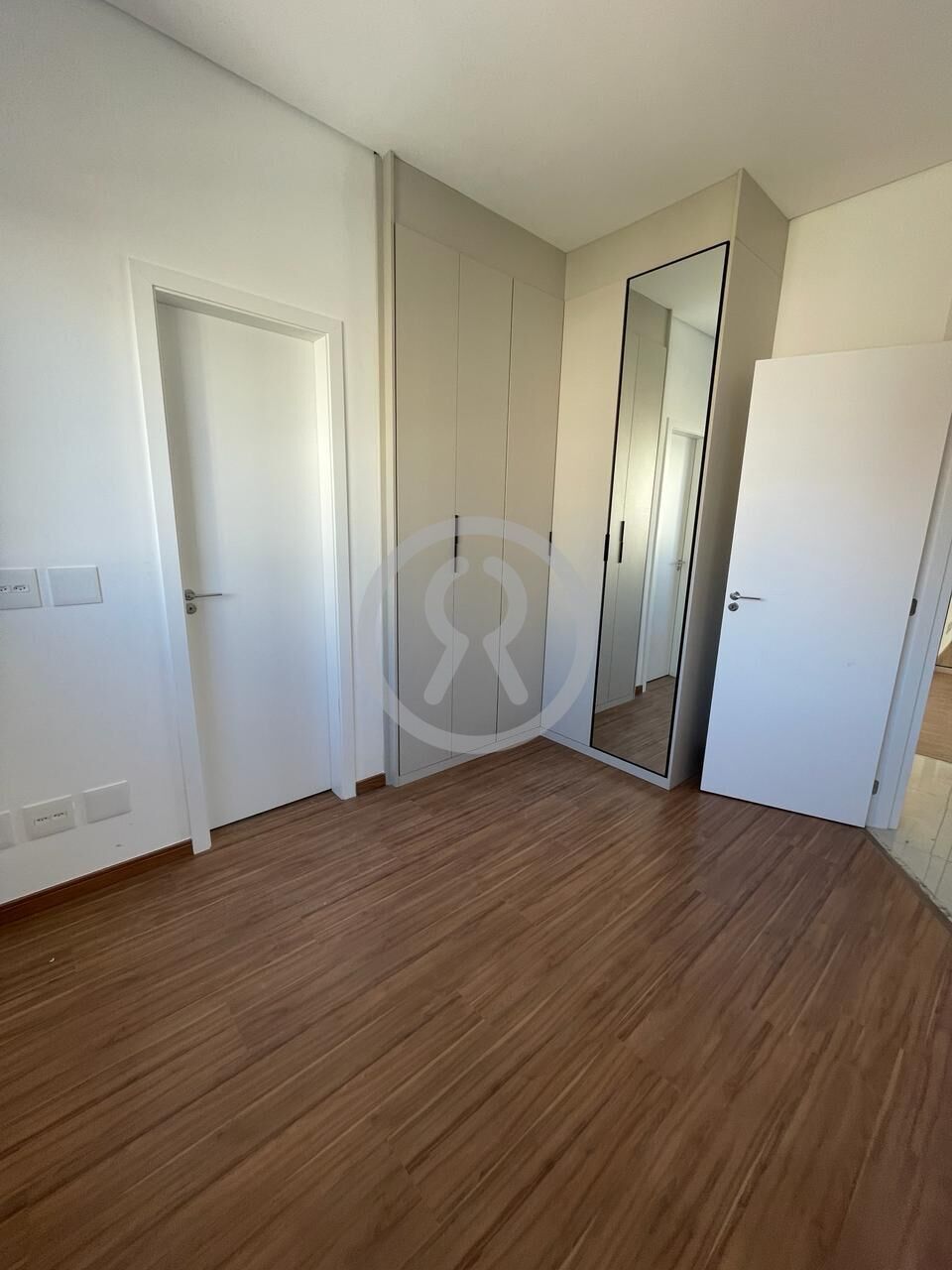 Apartamento à venda com 3 quartos, 87m² - Foto 9