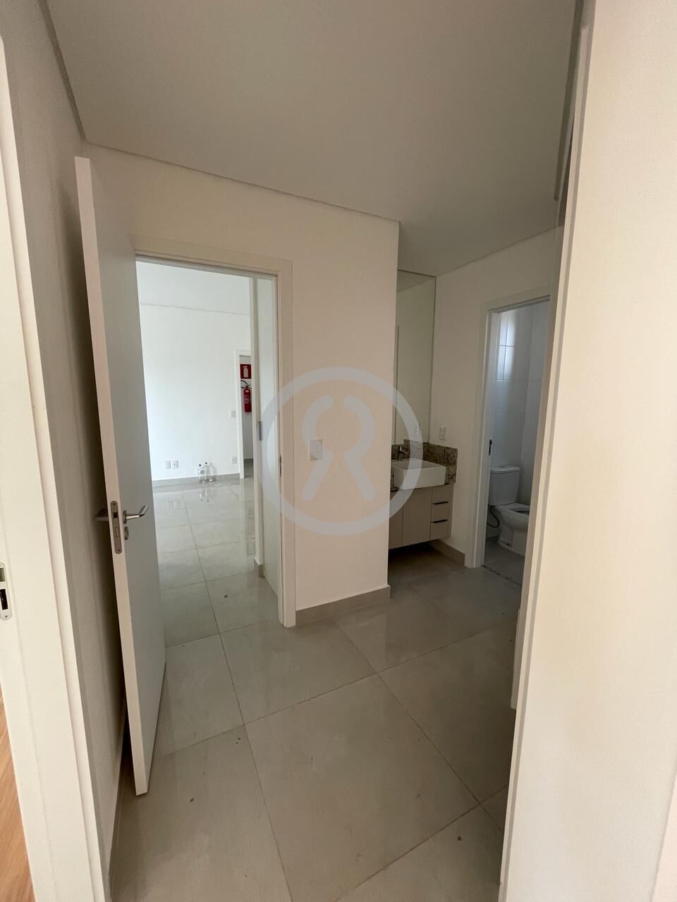 Apartamento à venda com 3 quartos, 87m² - Foto 21