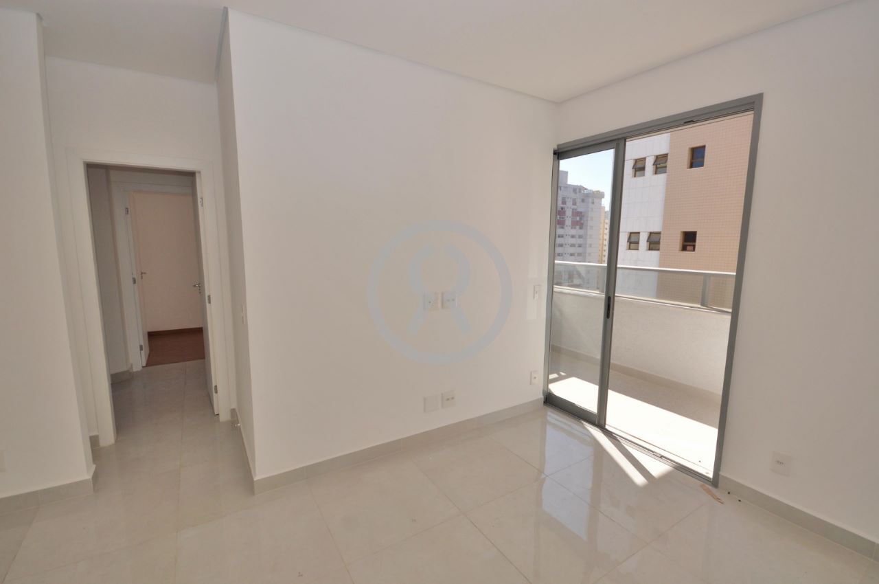 Apartamento à venda com 3 quartos, 87m² - Foto 3