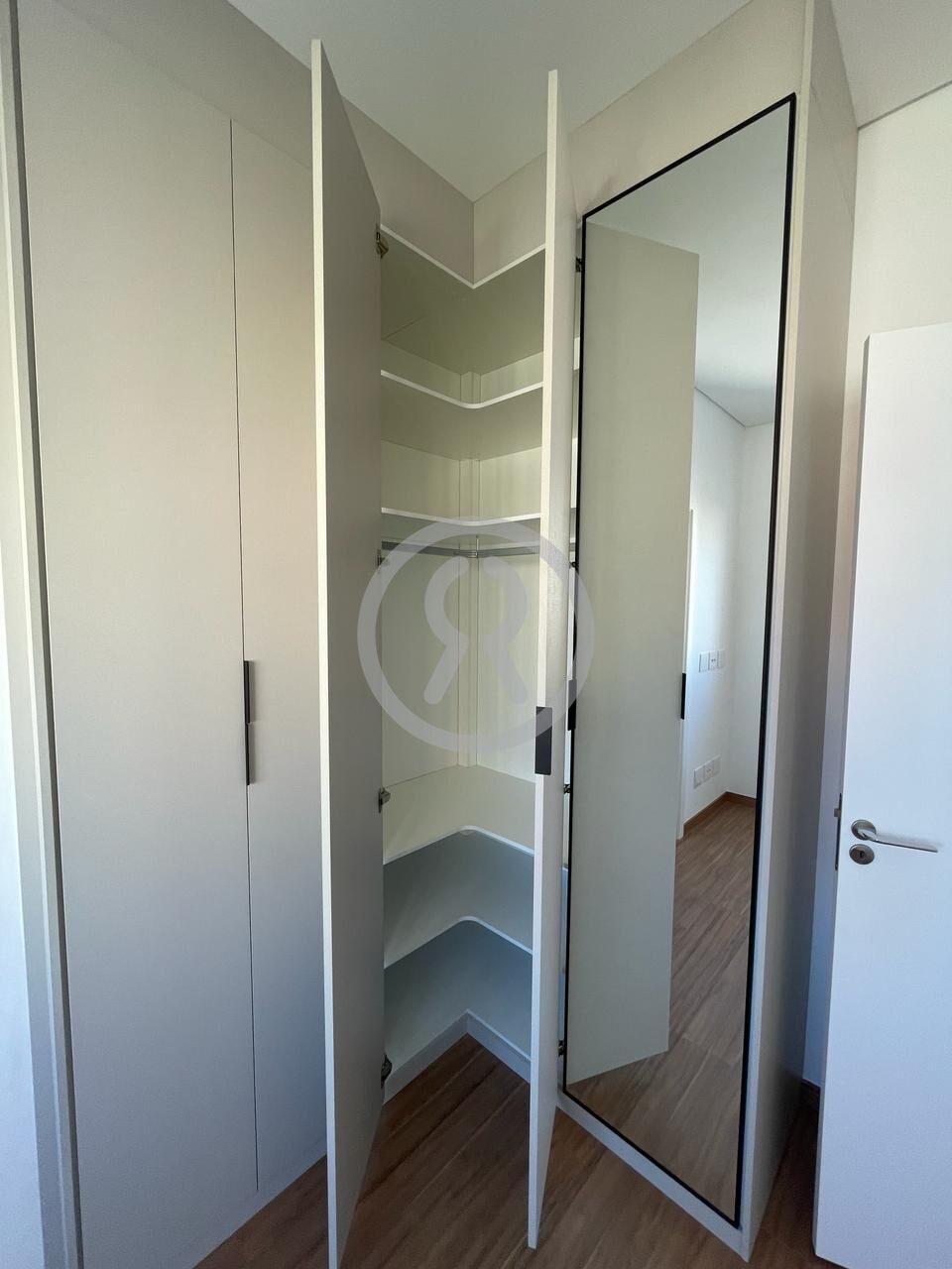 Apartamento à venda com 3 quartos, 87m² - Foto 10