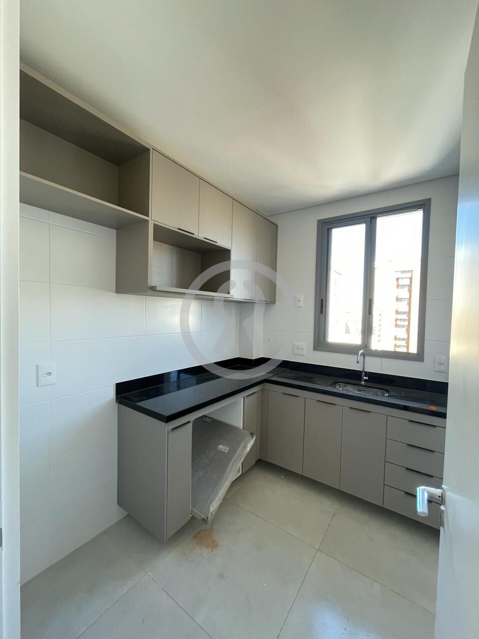 Apartamento à venda com 3 quartos, 87m² - Foto 26