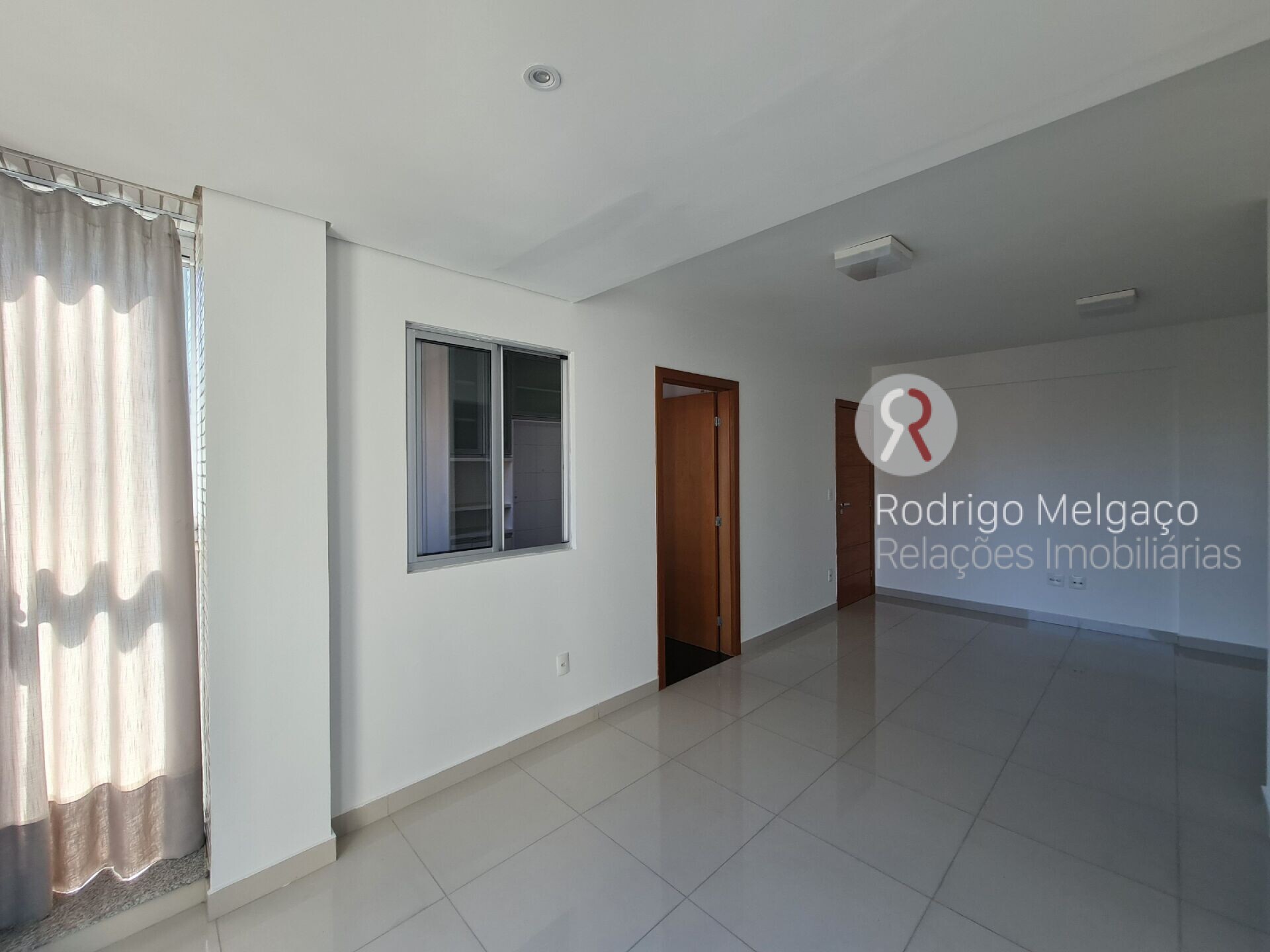 Apartamento para alugar com 2 quartos, 73m² - Foto 6