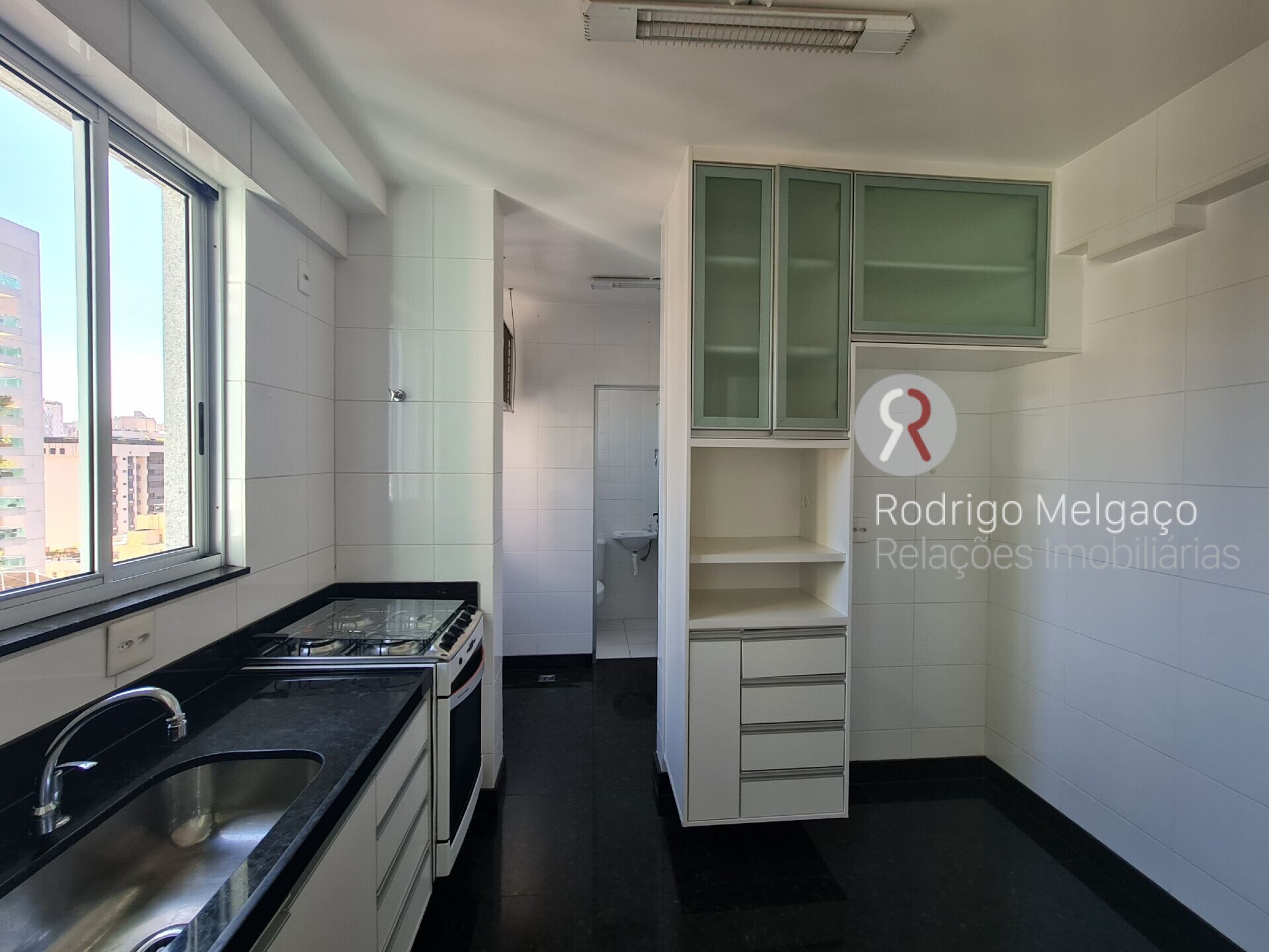 Apartamento para alugar com 2 quartos, 73m² - Foto 10