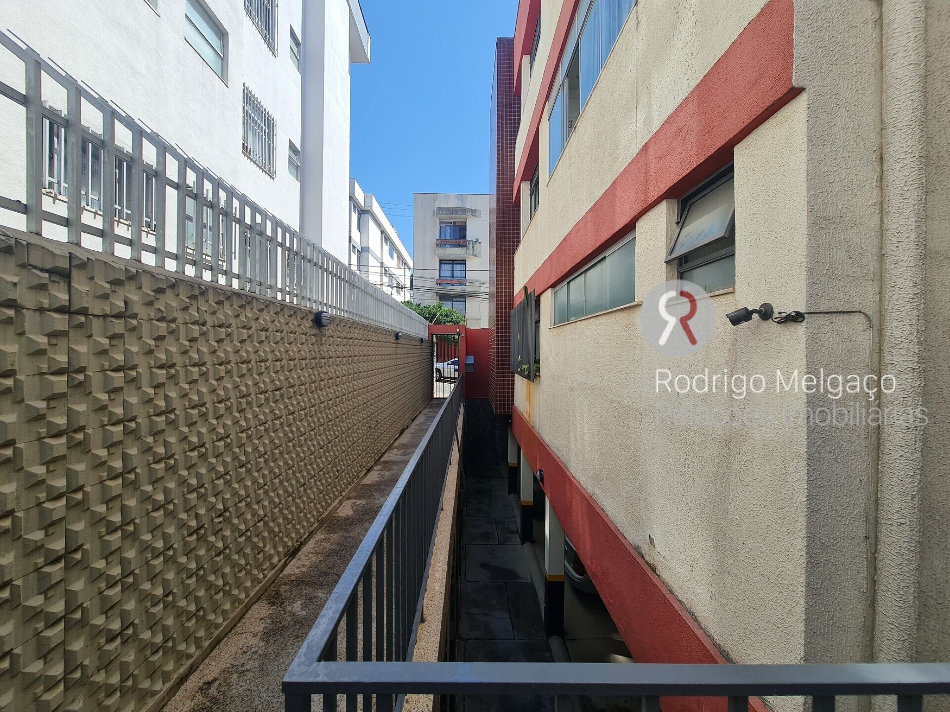 Apartamento à venda com 2 quartos, 93m² - Foto 3