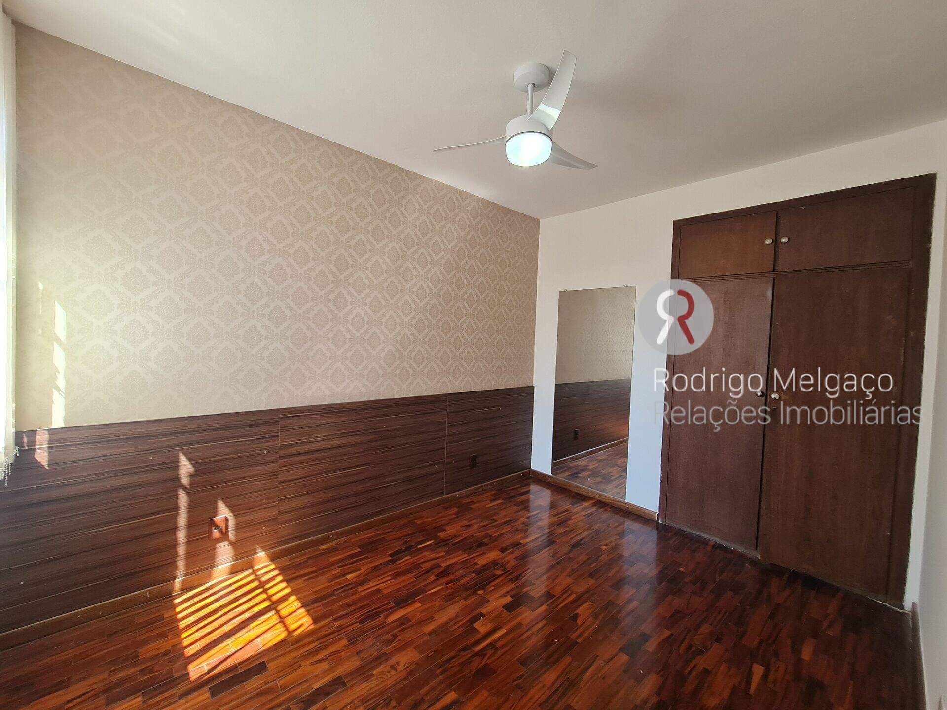 Apartamento à venda com 2 quartos, 93m² - Foto 33