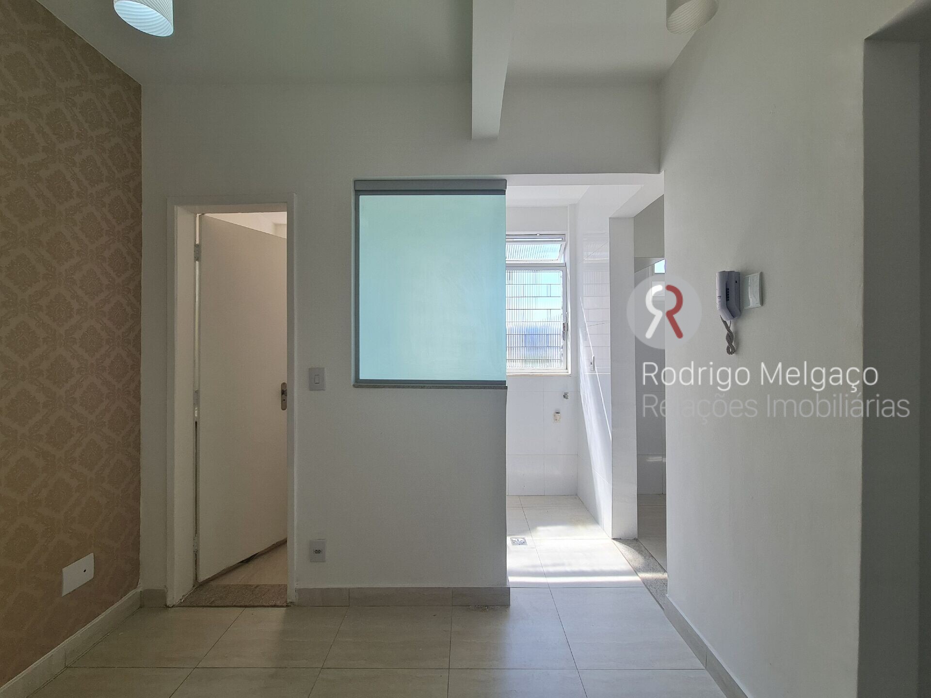 Apartamento à venda com 2 quartos, 93m² - Foto 13