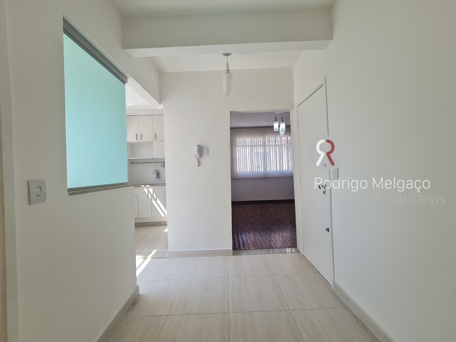 Apartamento à venda com 2 quartos, 93m² - Foto 10