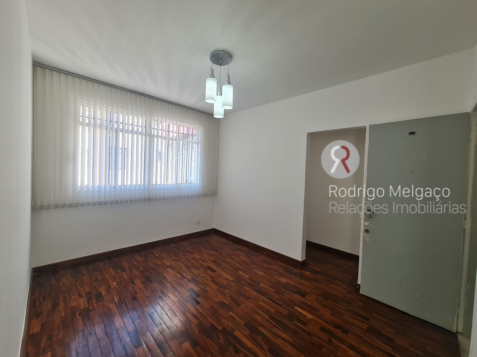 Apartamento à venda com 2 quartos, 93m² - Foto 5