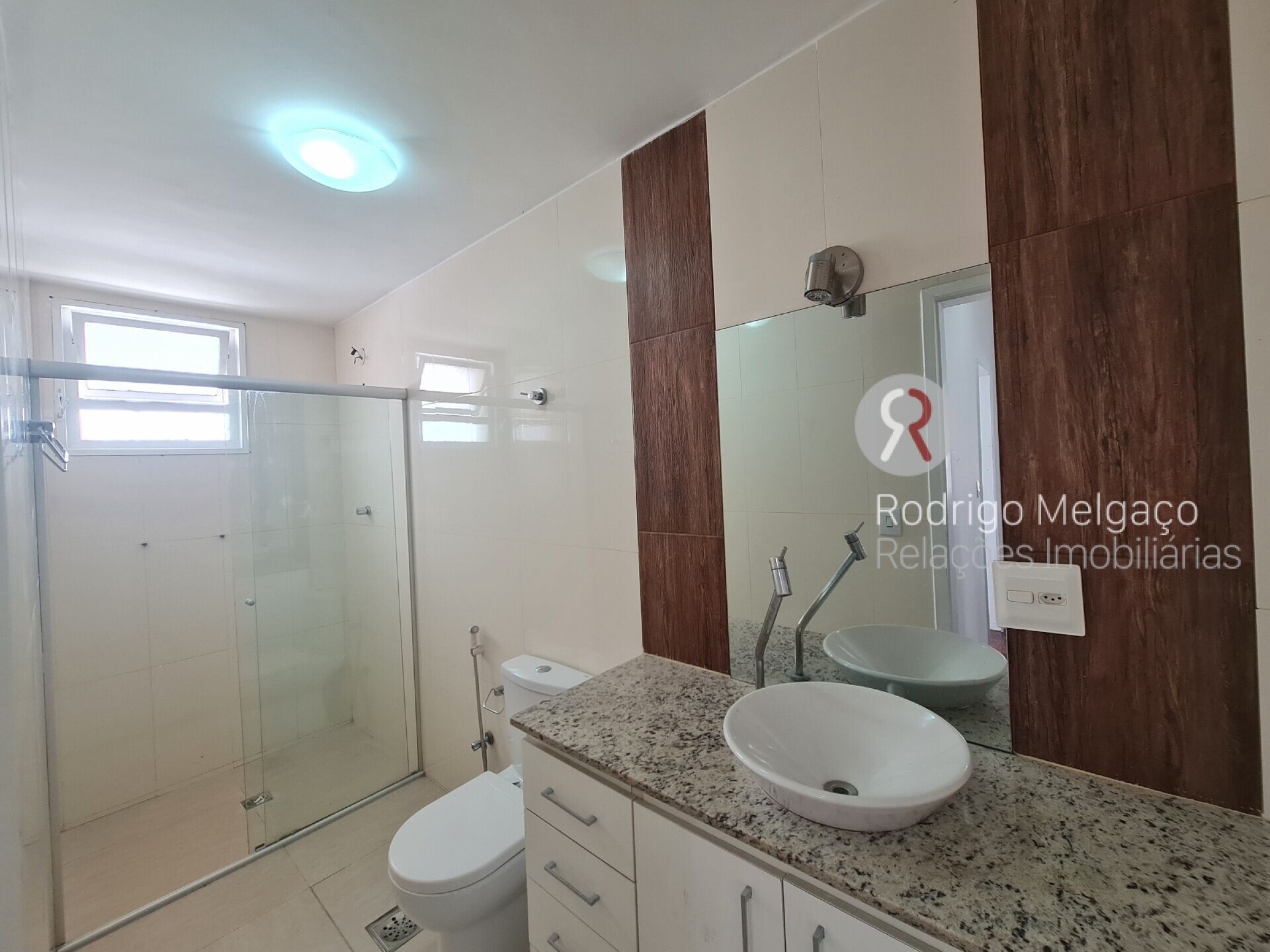 Apartamento à venda com 2 quartos, 93m² - Foto 25