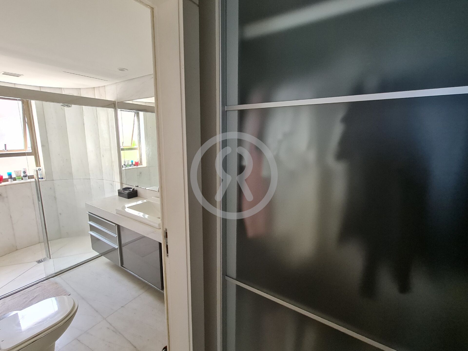 Apartamento à venda com 4 quartos, 304m² - Foto 13