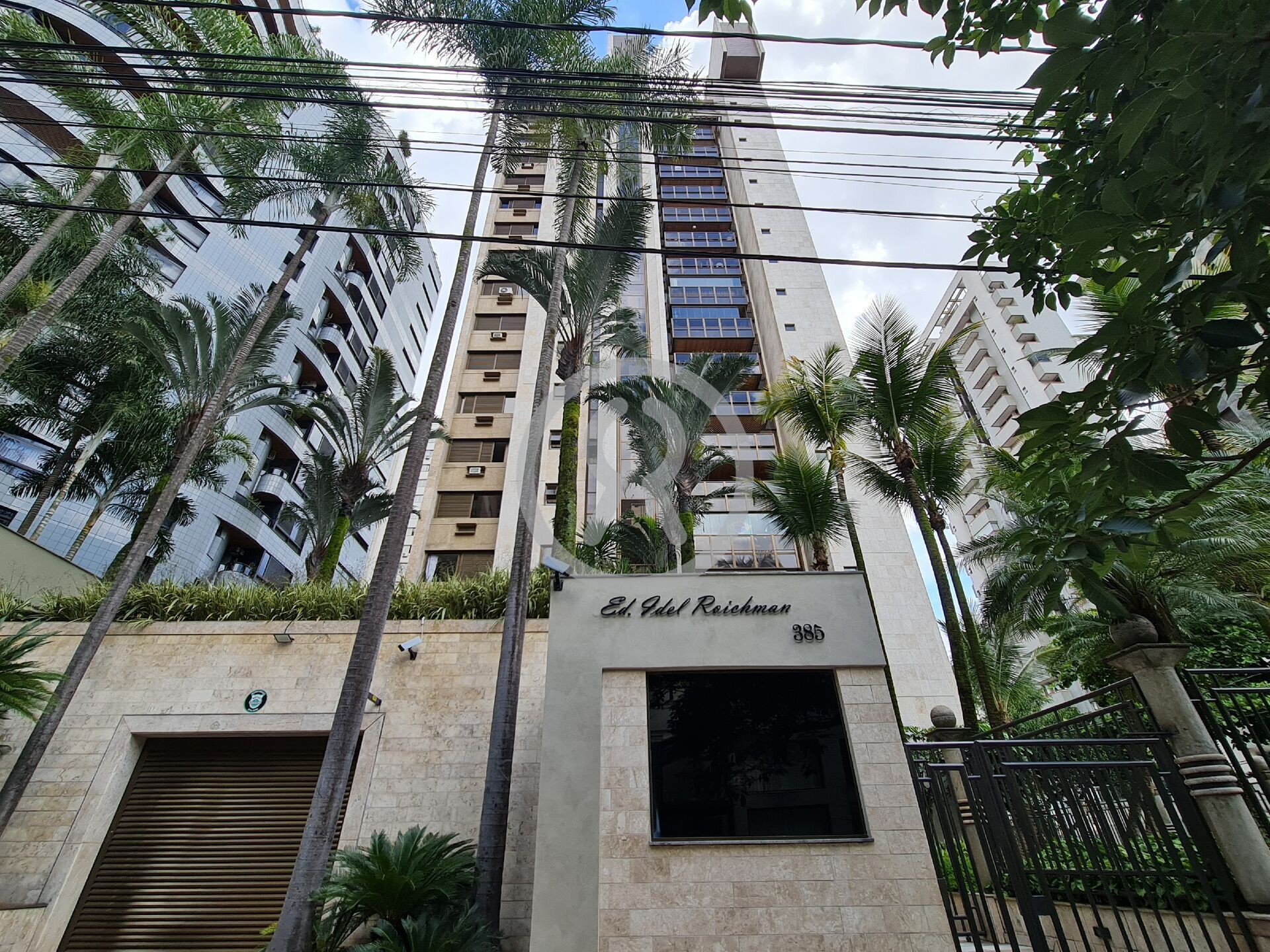Apartamento, 4 quartos, 304 m² - Foto 1