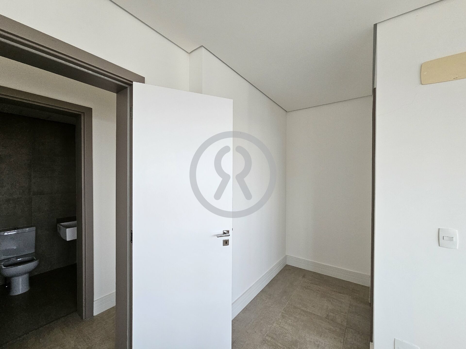 Apartamento à venda com 1 quarto, 78m² - Foto 18