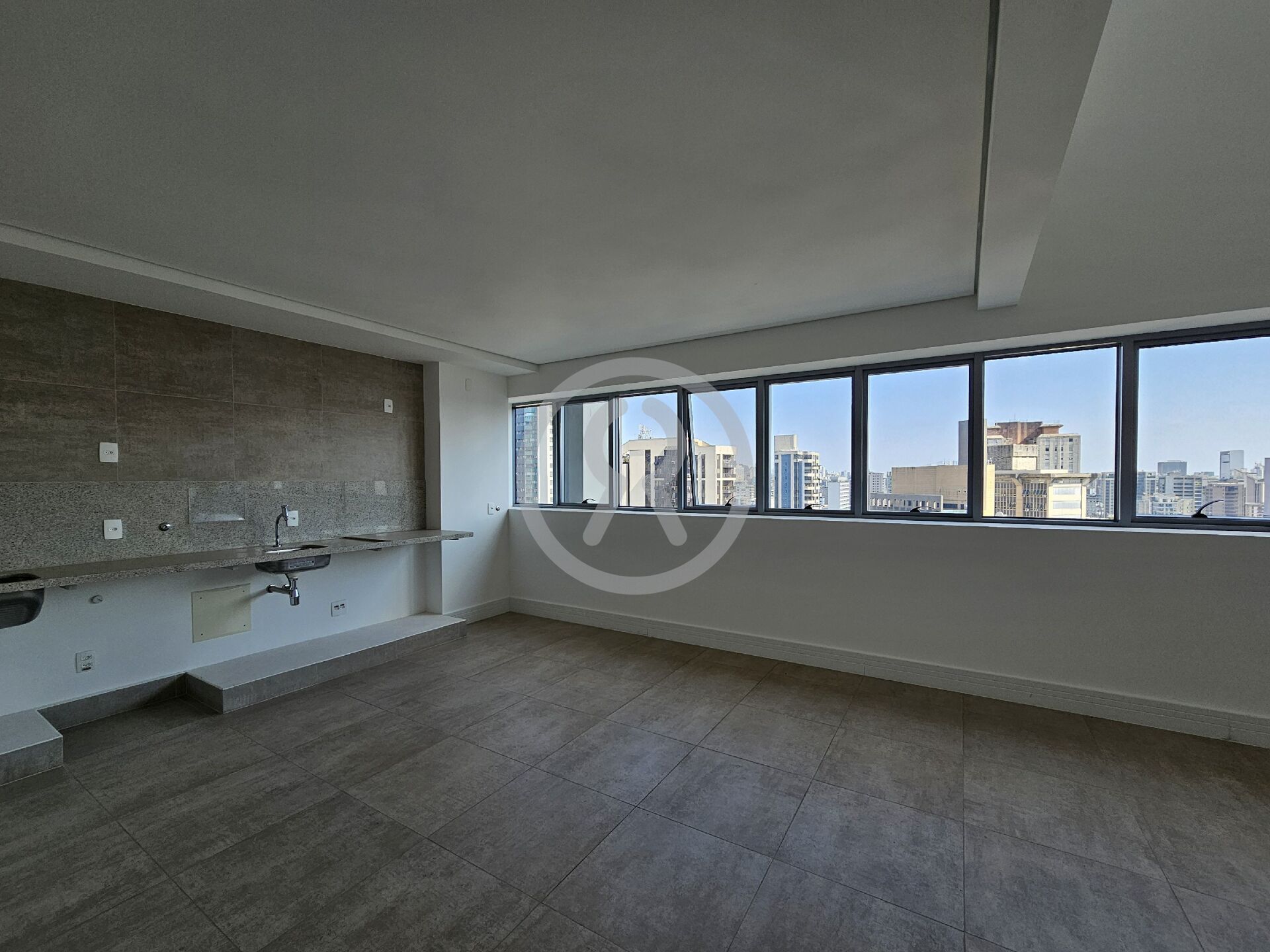 Apartamento à venda com 1 quarto, 78m² - Foto 3