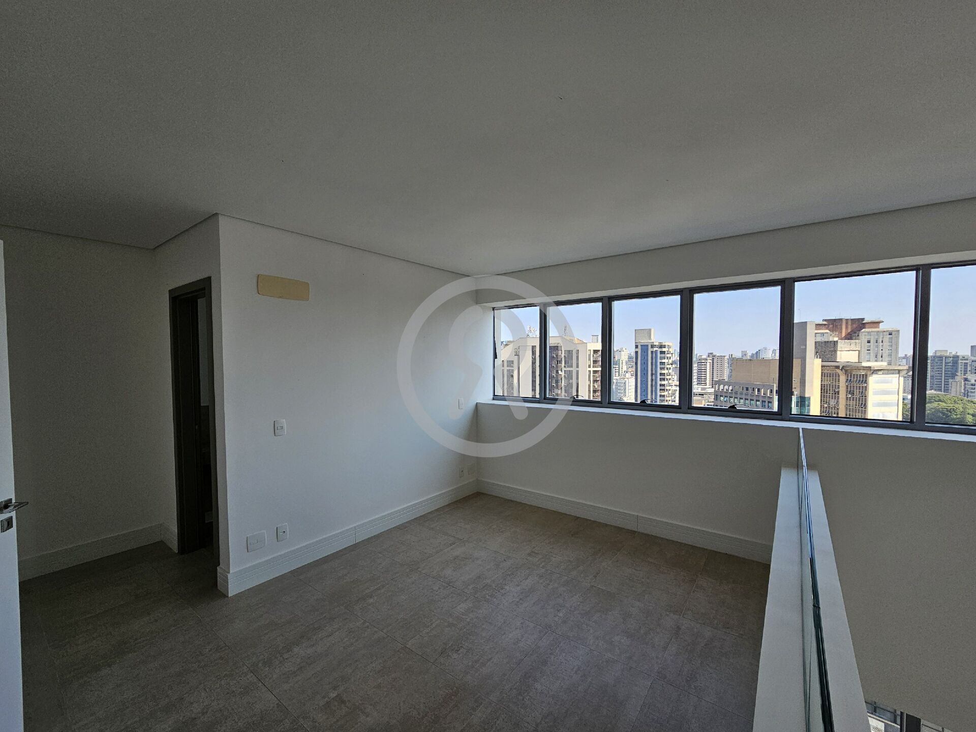 Apartamento à venda com 1 quarto, 78m² - Foto 16