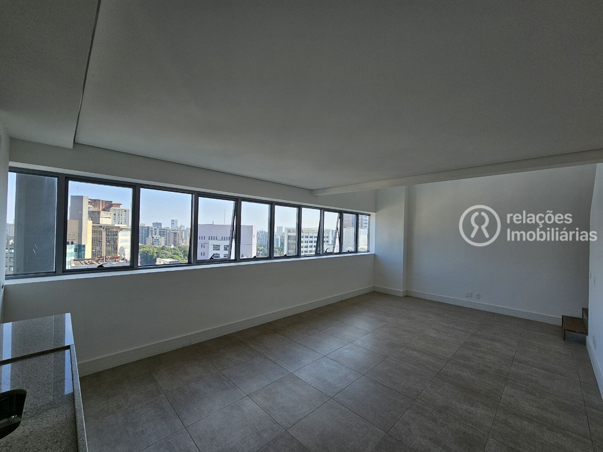 Apartamento à venda com 1 quarto, 78m² - Foto 7