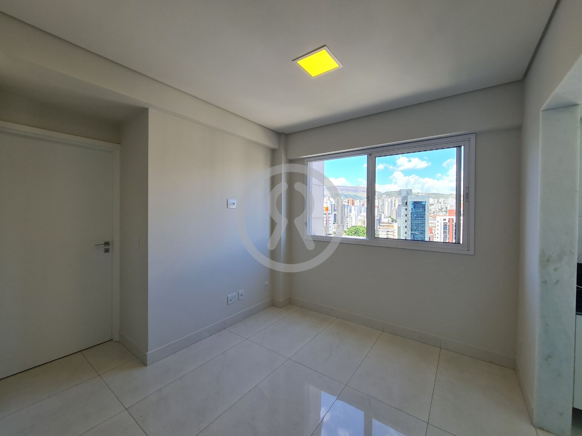 Cobertura para alugar com 3 quartos, 146m² - Foto 3