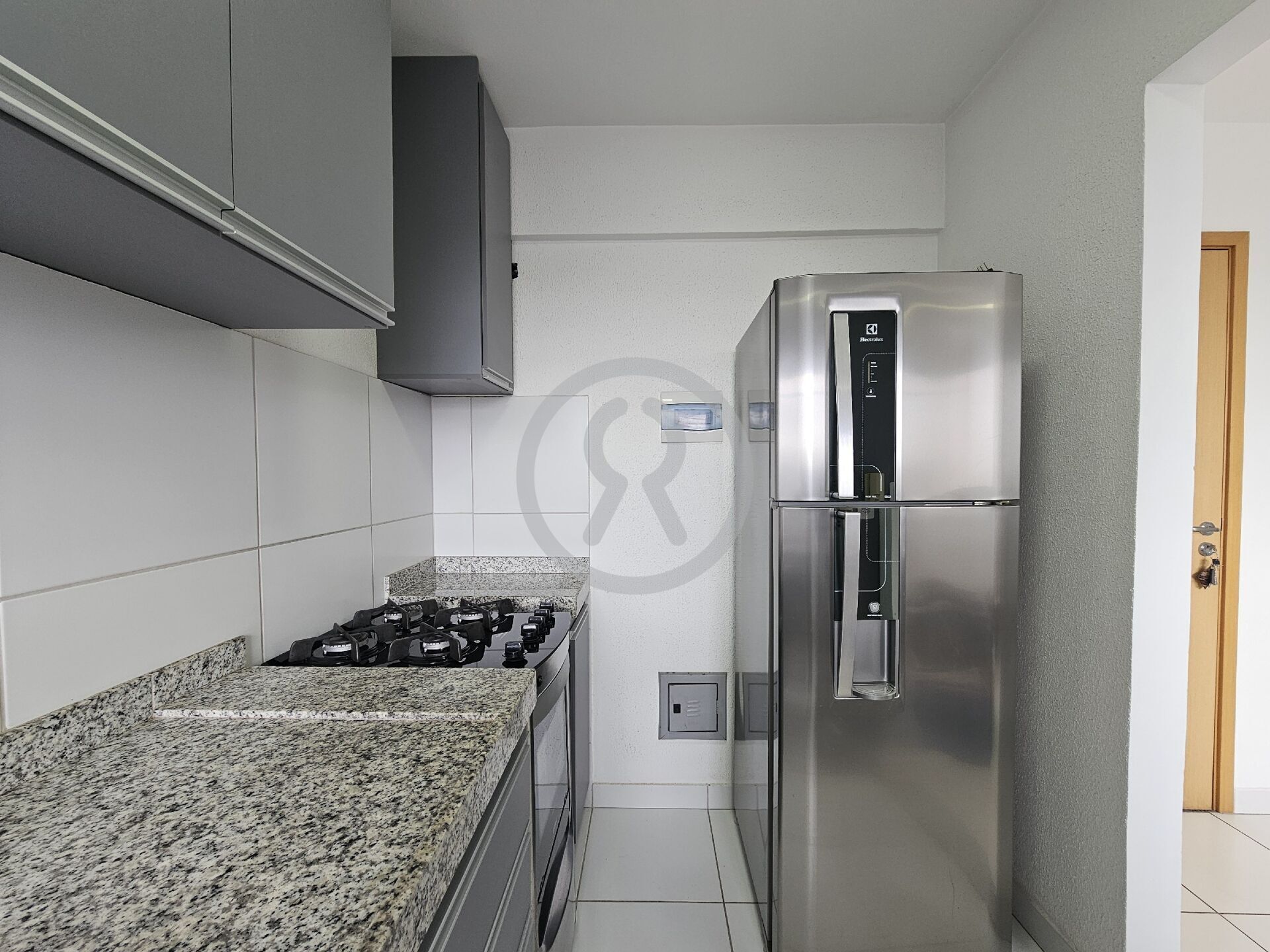 Apartamento para alugar com 2 quartos, 55m² - Foto 9