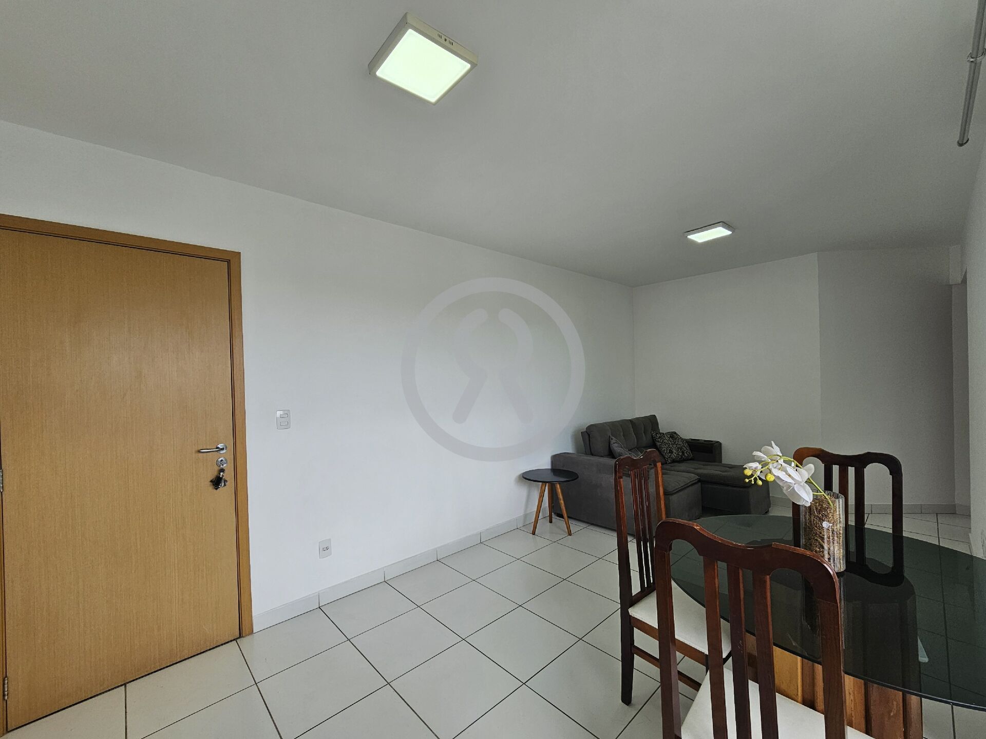 Apartamento para alugar com 2 quartos, 55m² - Foto 3