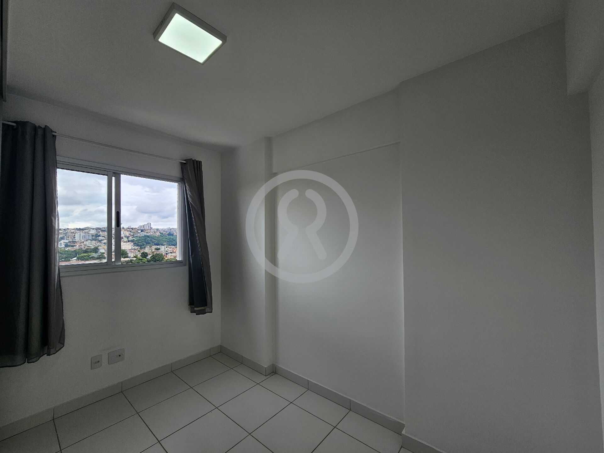 Apartamento para alugar com 2 quartos, 55m² - Foto 16