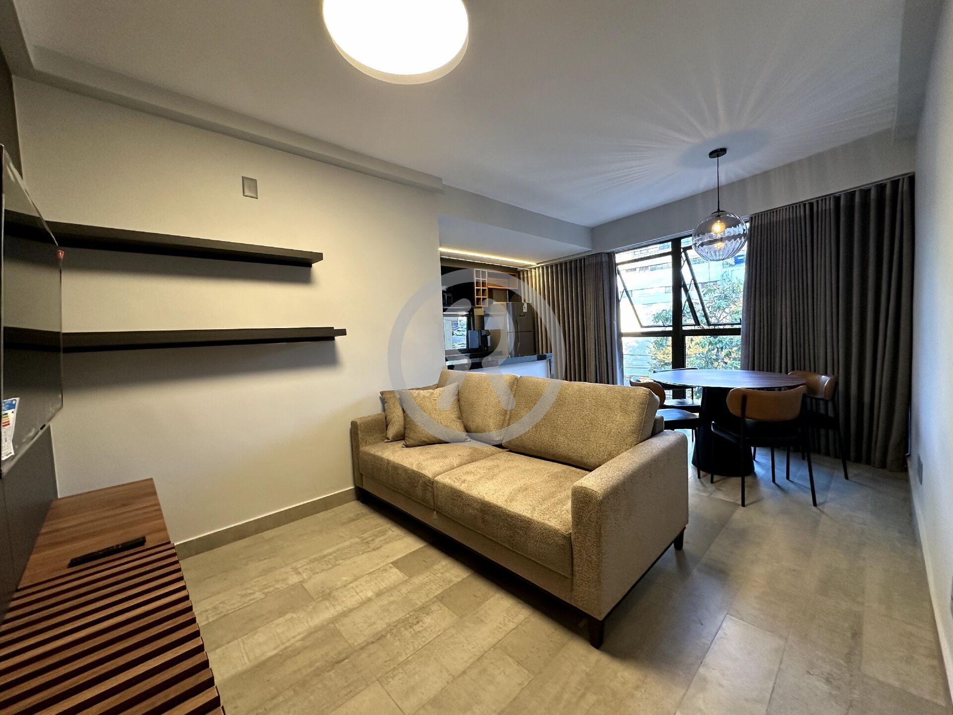Apartamento à venda com 2 quartos, 61m² - Foto 4