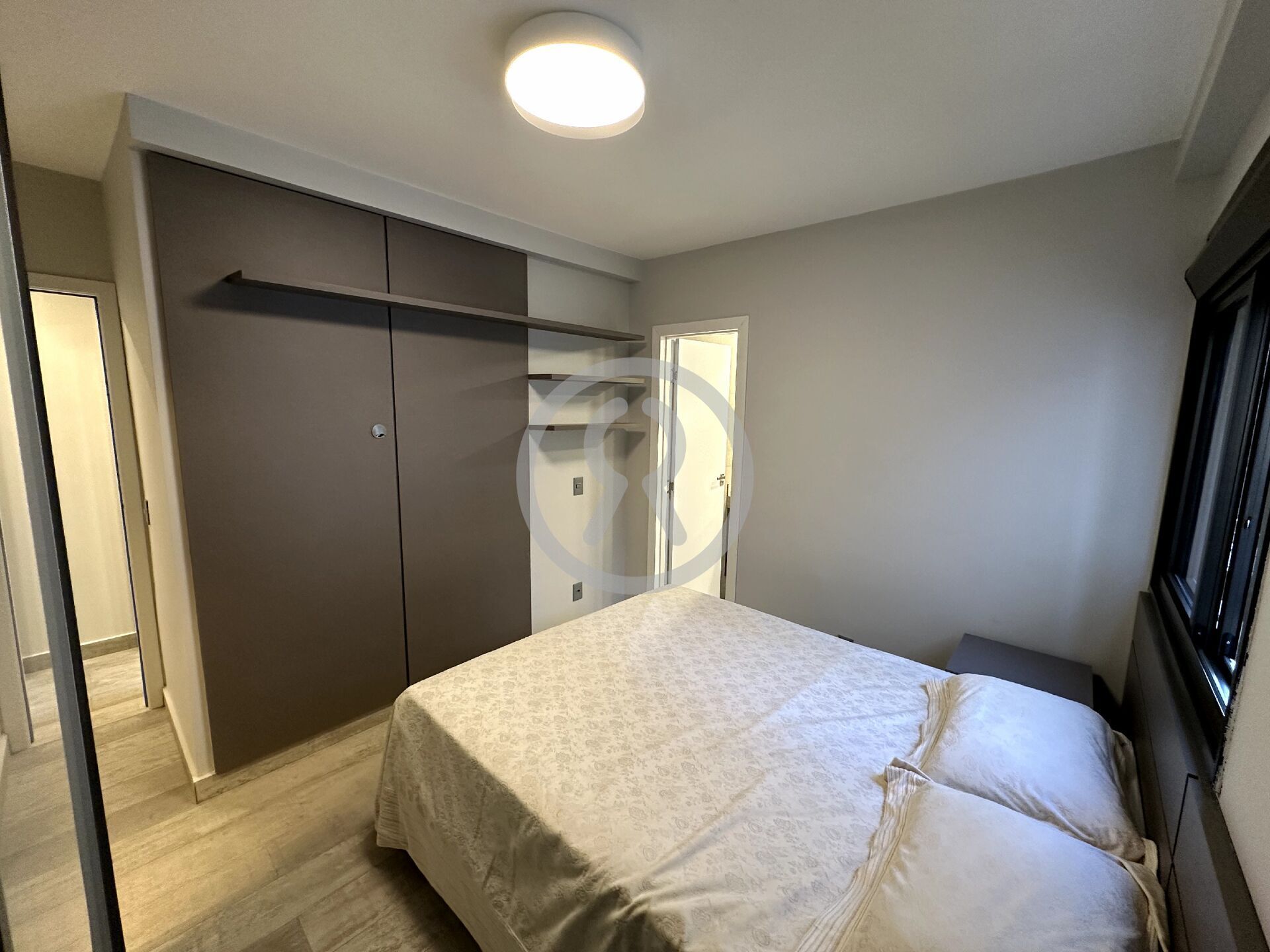 Apartamento à venda com 2 quartos, 61m² - Foto 28