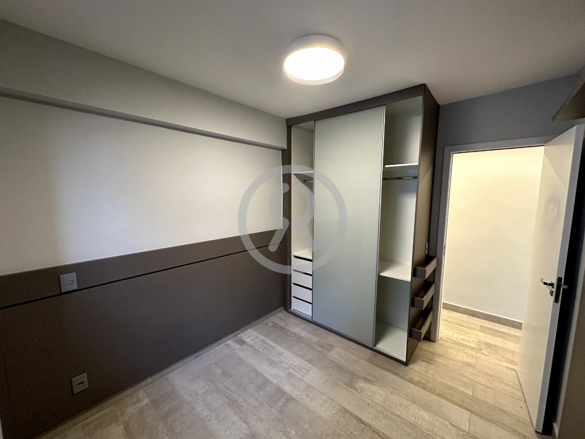Apartamento à venda com 2 quartos, 61m² - Foto 23