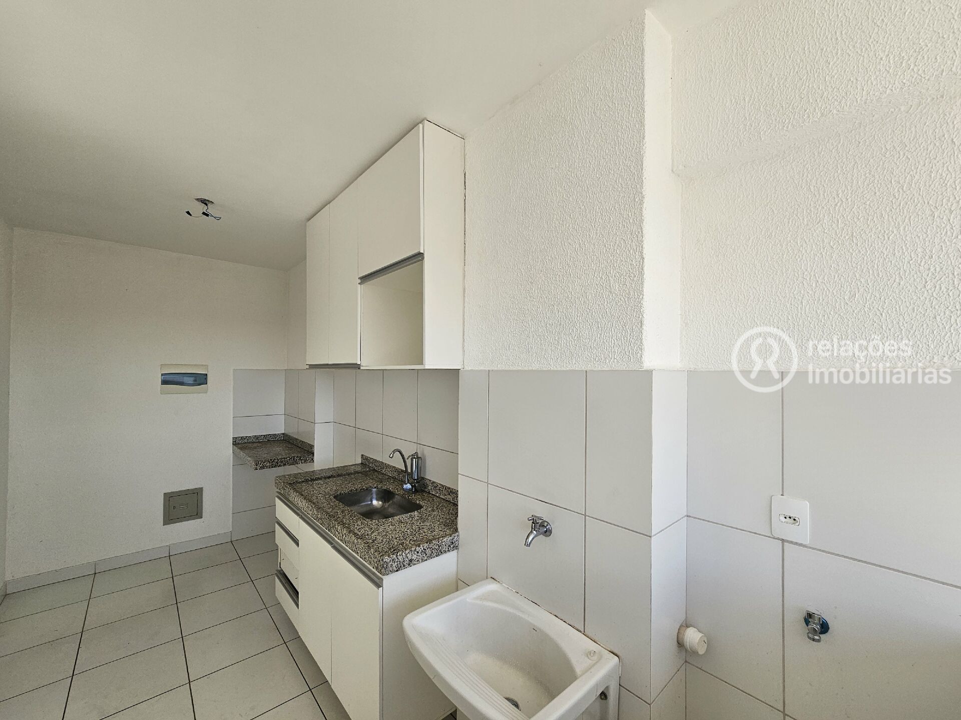 Apartamento para alugar com 3 quartos, 75m² - Foto 8