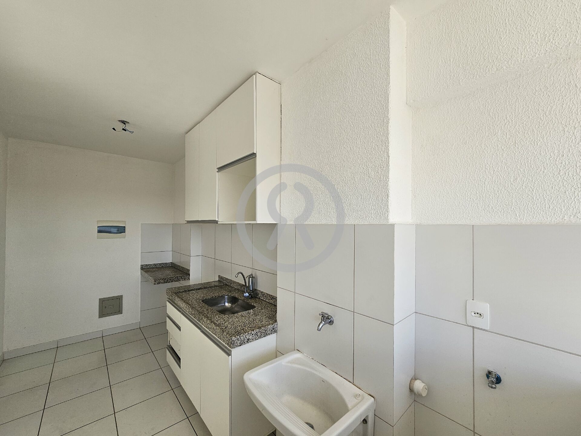 Apartamento para alugar com 3 quartos, 75m² - Foto 8