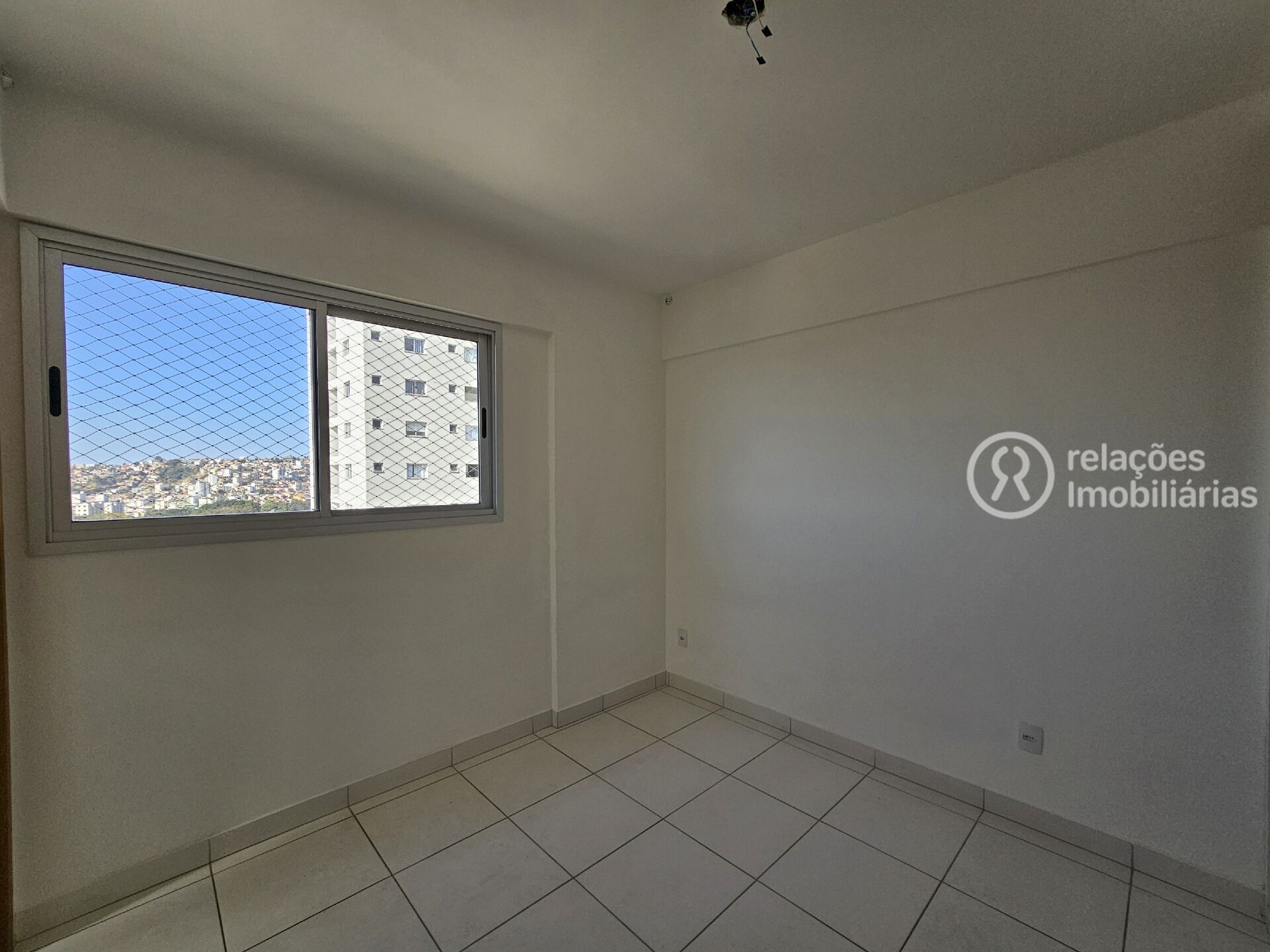 Apartamento para alugar com 3 quartos, 75m² - Foto 18