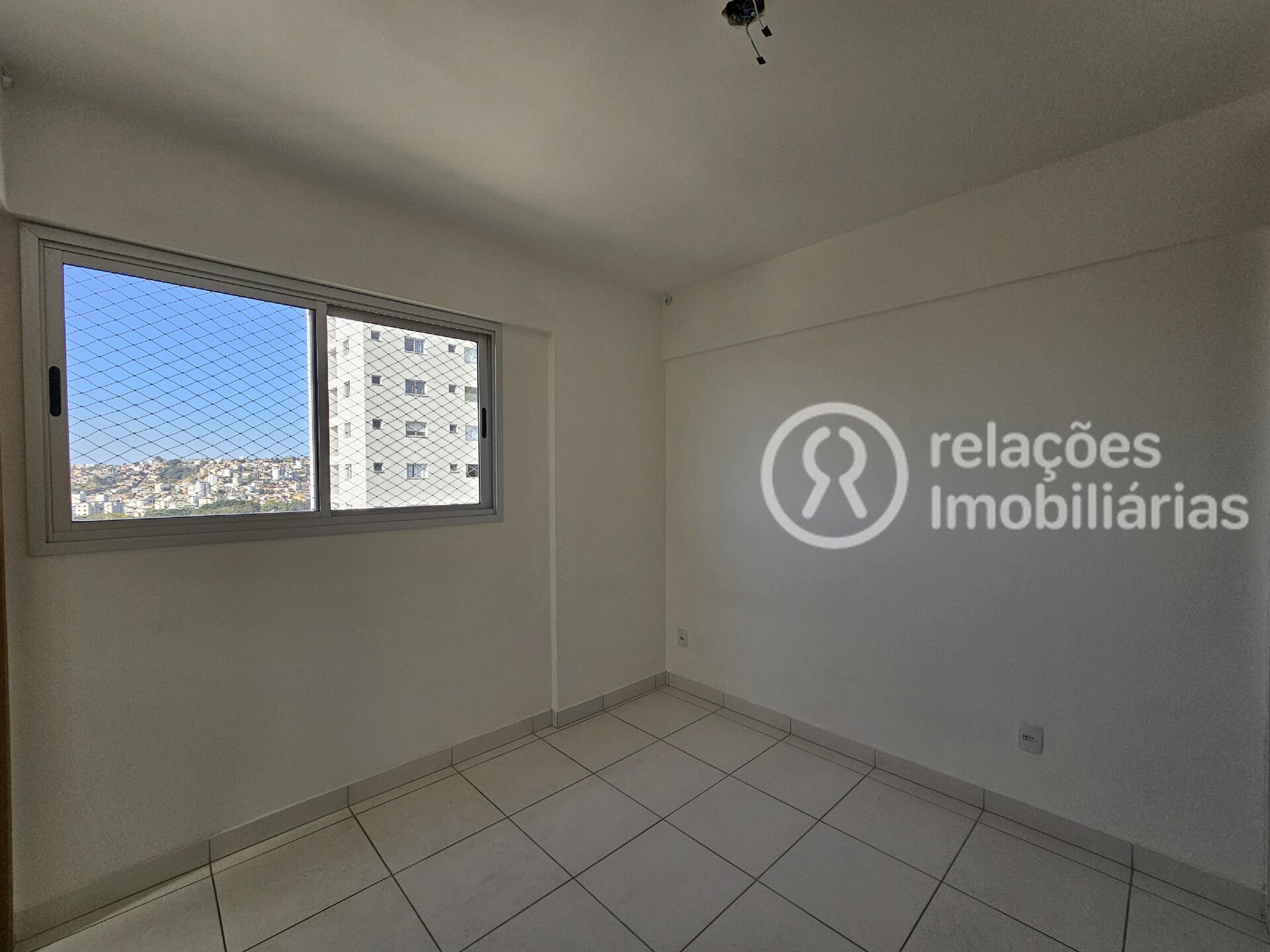 Apartamento para alugar com 3 quartos, 75m² - Foto 18