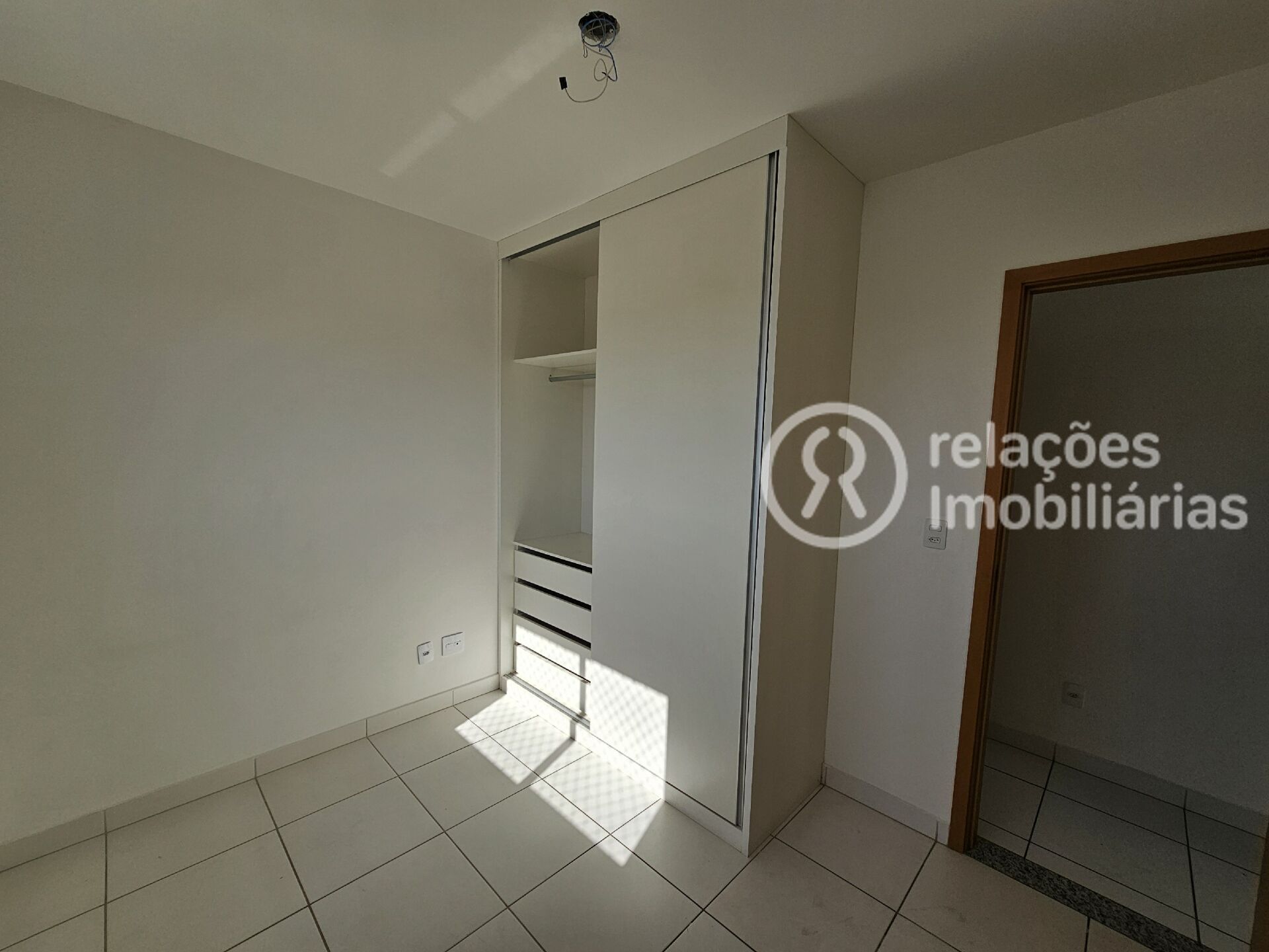 Apartamento para alugar com 3 quartos, 75m² - Foto 17