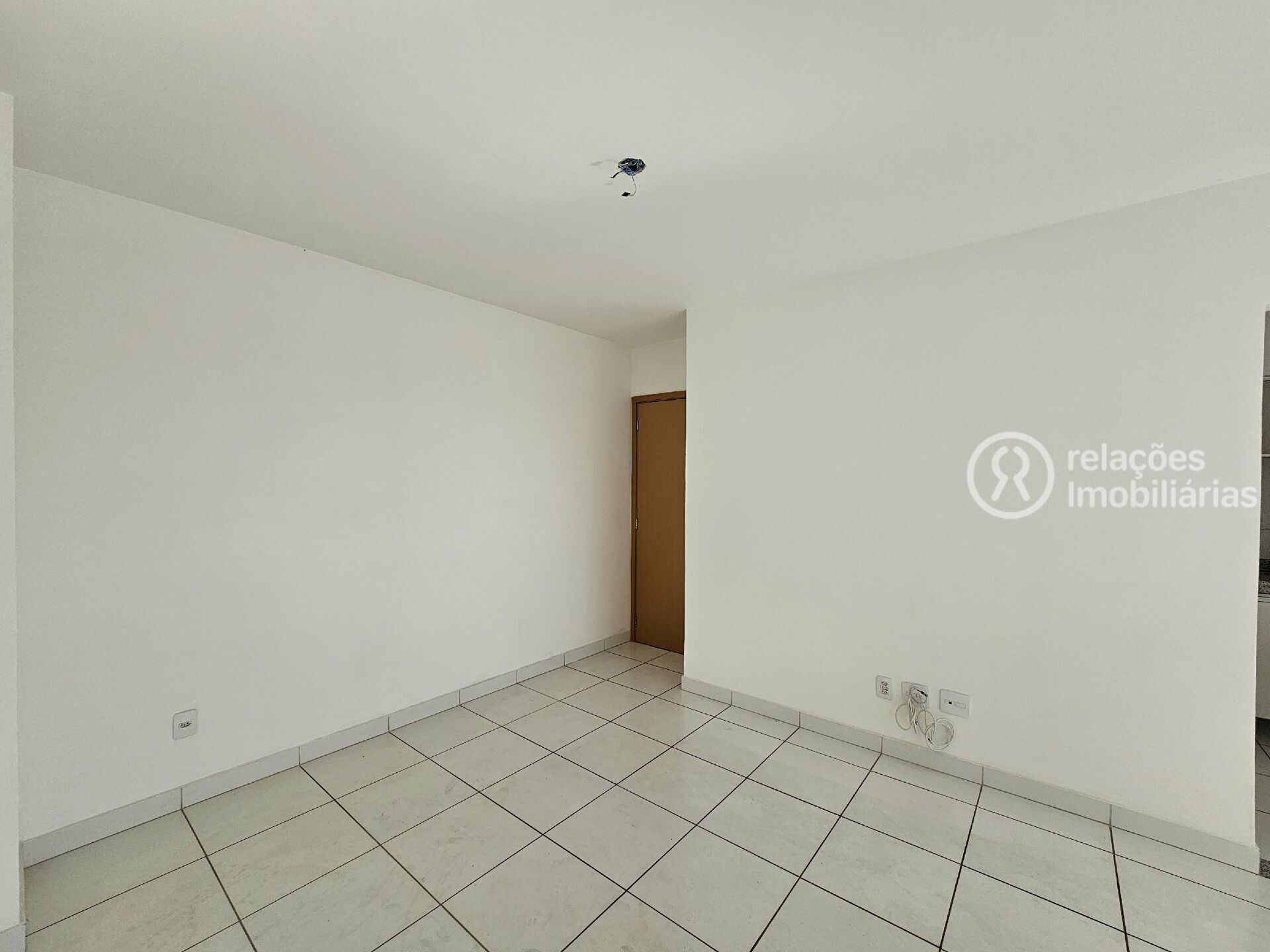 Apartamento para alugar com 3 quartos, 75m² - Foto 4