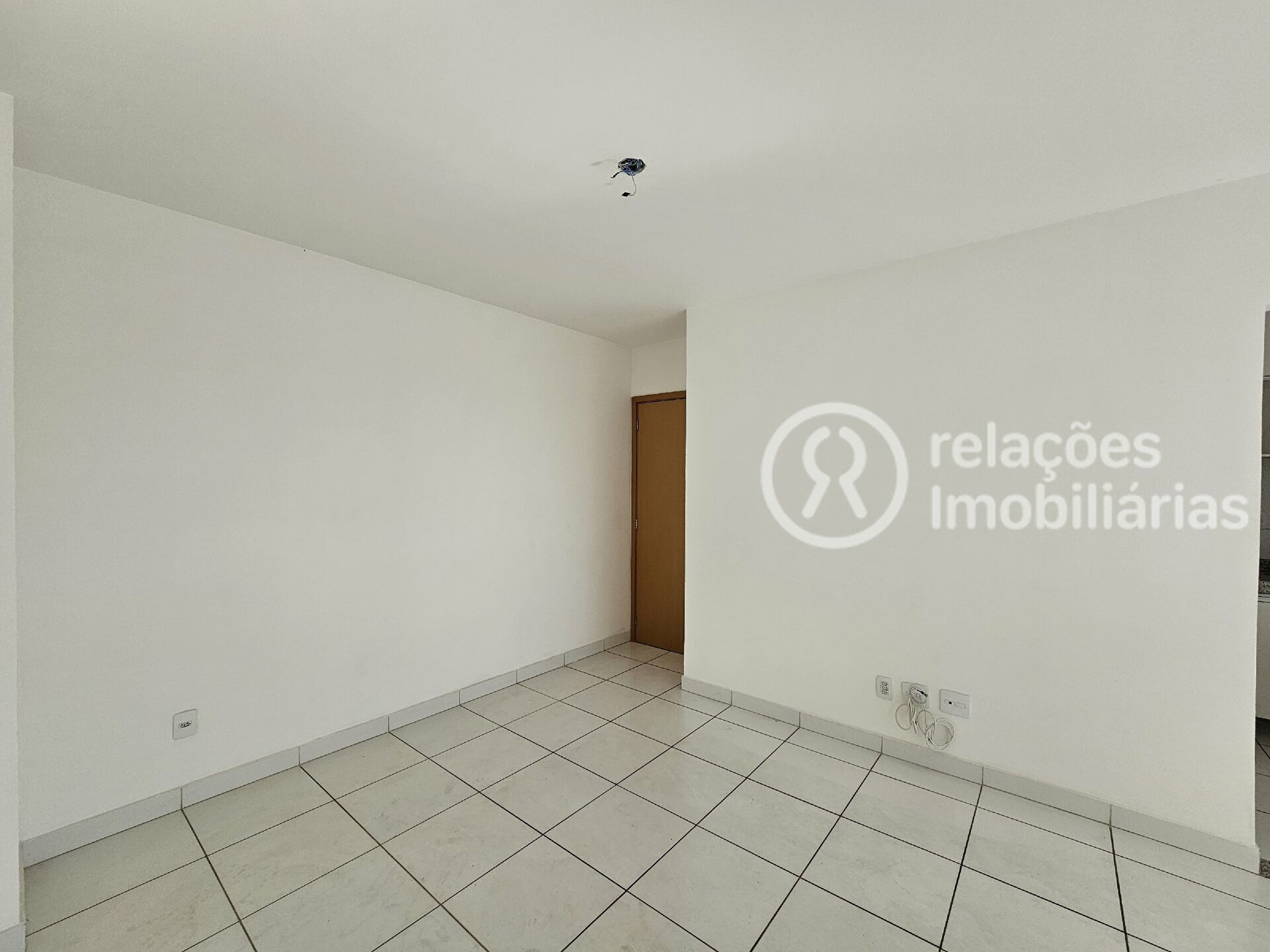 Apartamento para alugar com 3 quartos, 75m² - Foto 4