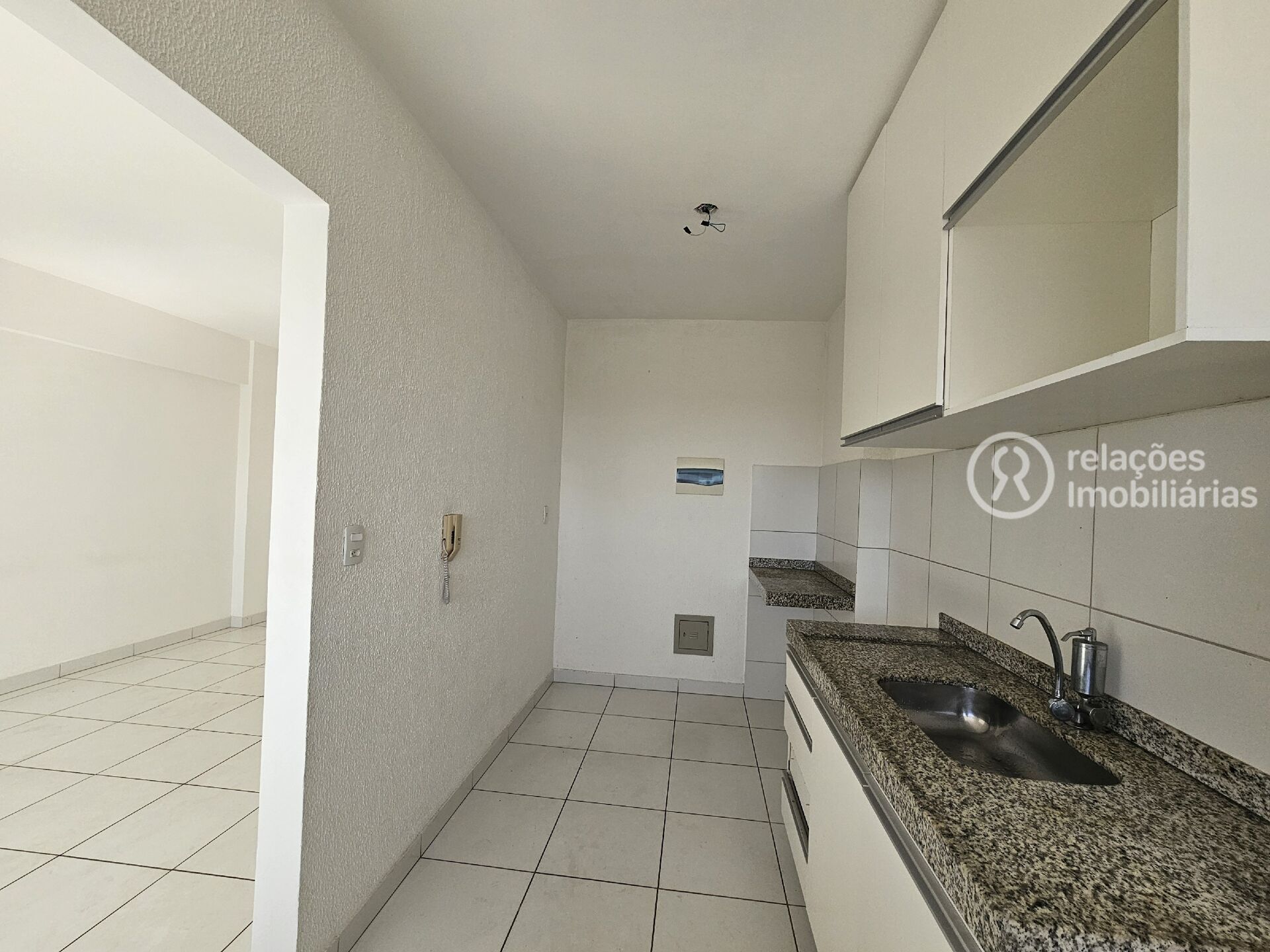 Apartamento para alugar com 3 quartos, 75m² - Foto 10