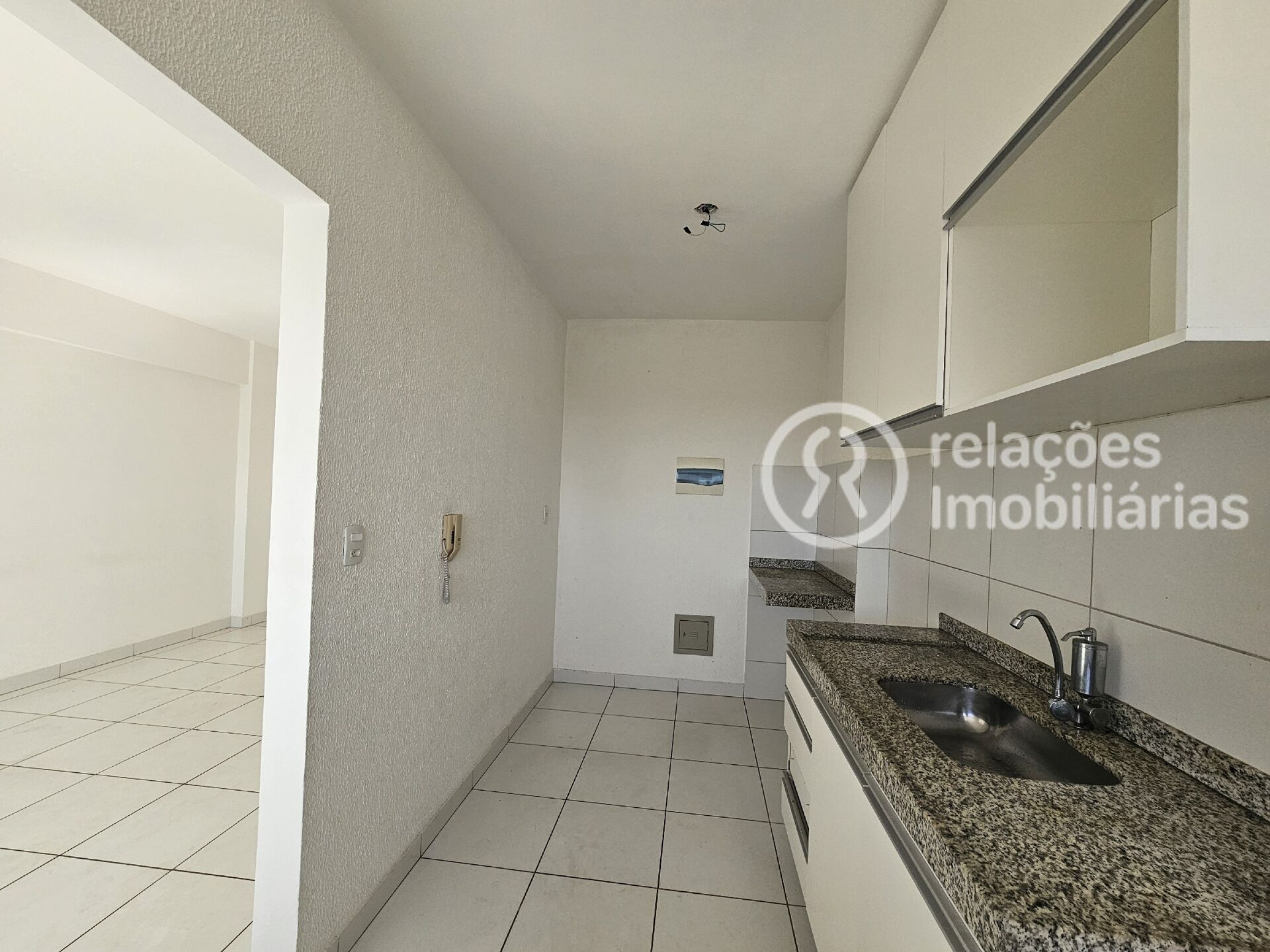 Apartamento para alugar com 3 quartos, 75m² - Foto 10