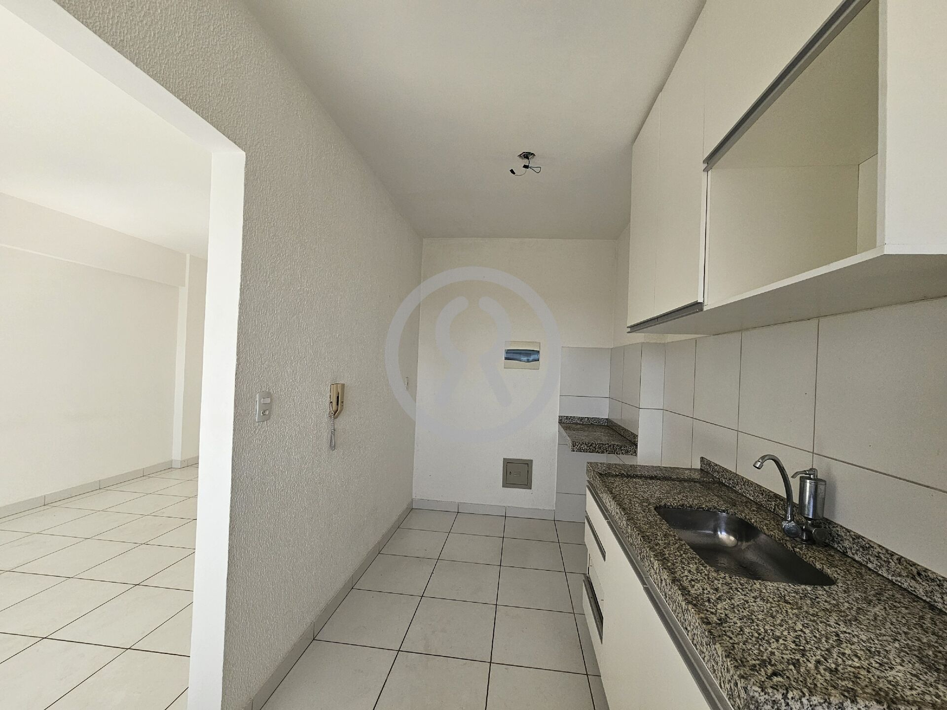 Apartamento para alugar com 3 quartos, 75m² - Foto 10