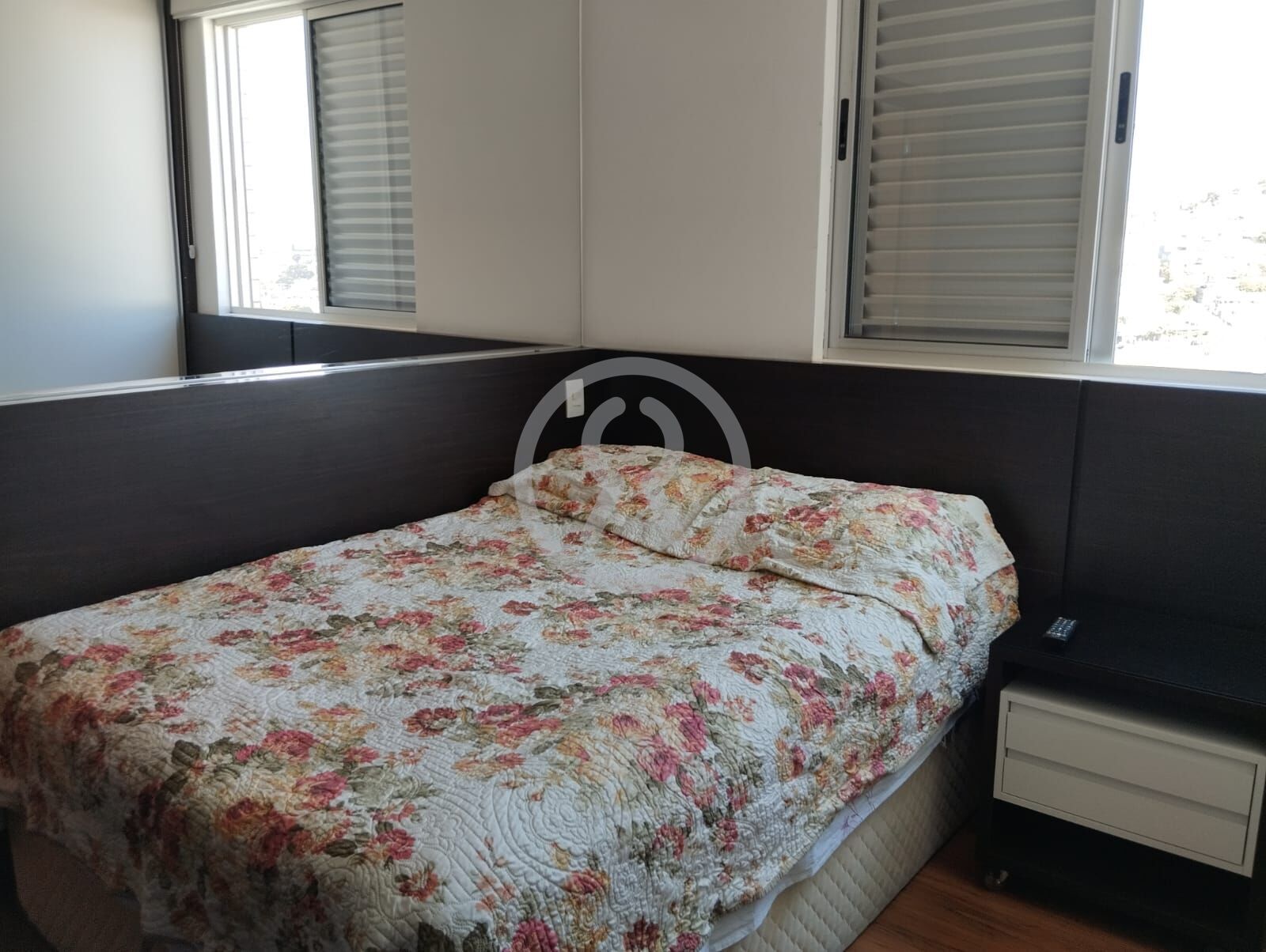 Apartamento para alugar com 2 quartos, 62m² - Foto 11