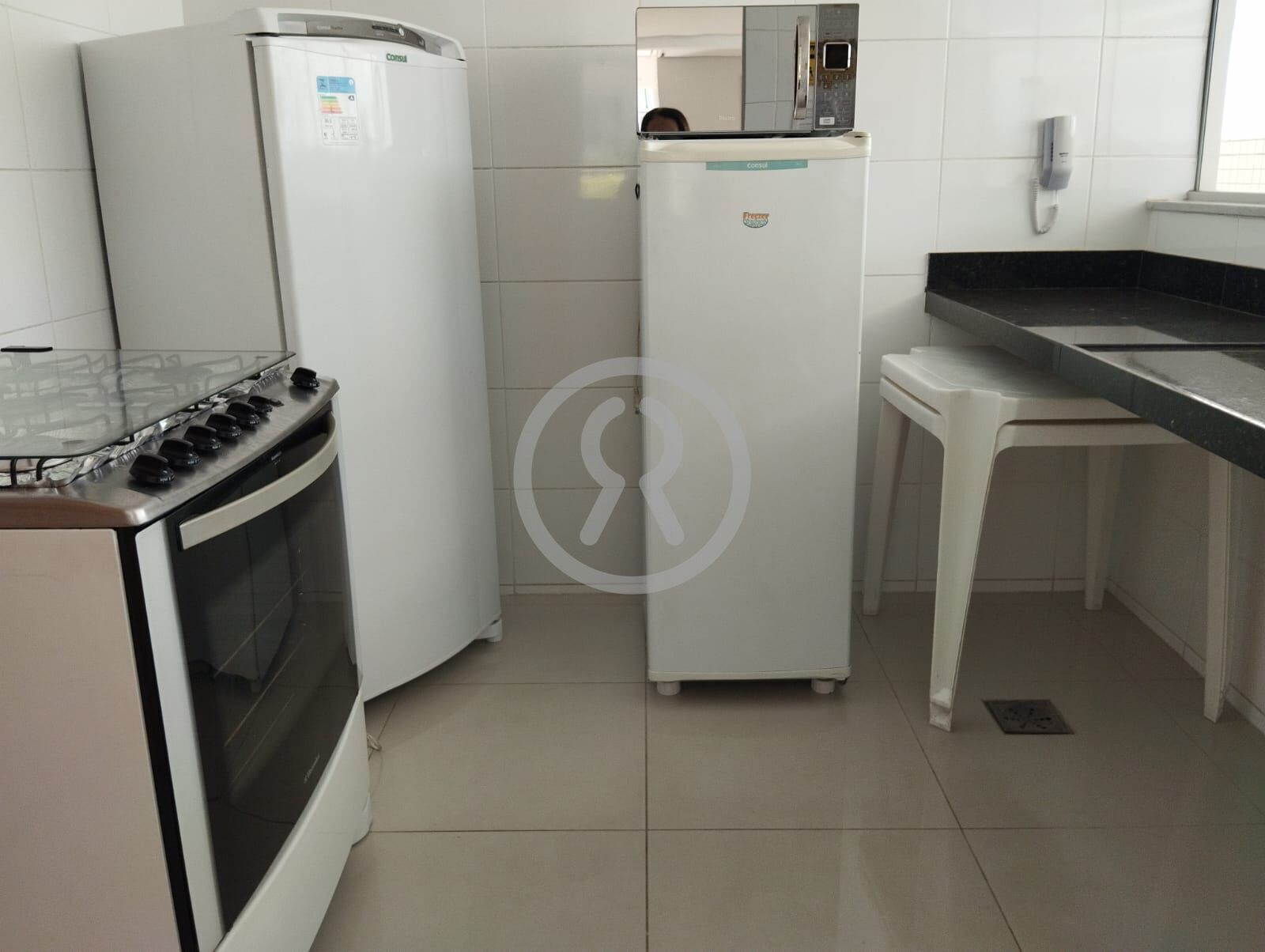 Apartamento para alugar com 2 quartos, 62m² - Foto 20