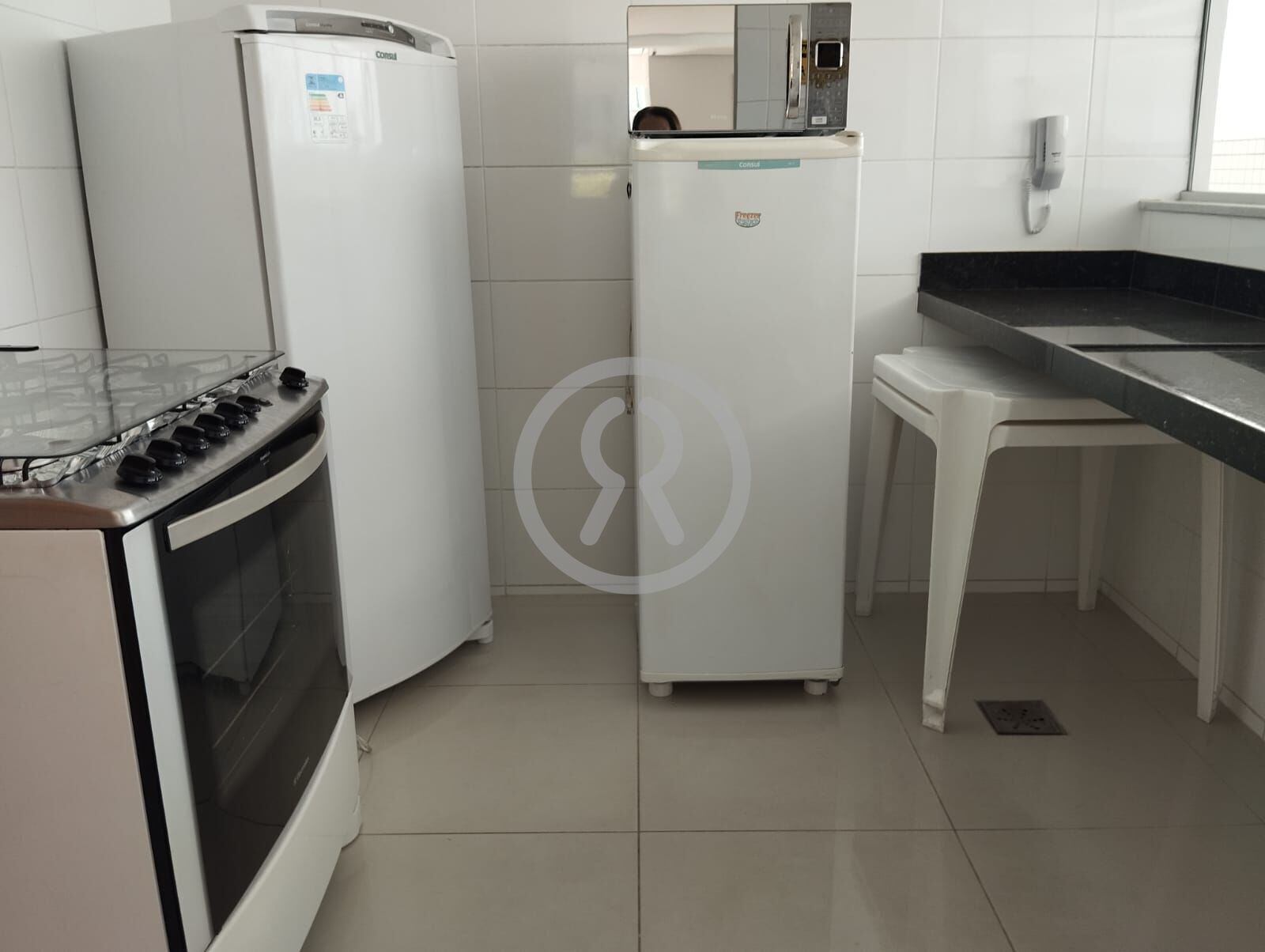 Apartamento para alugar com 2 quartos, 62m² - Foto 24