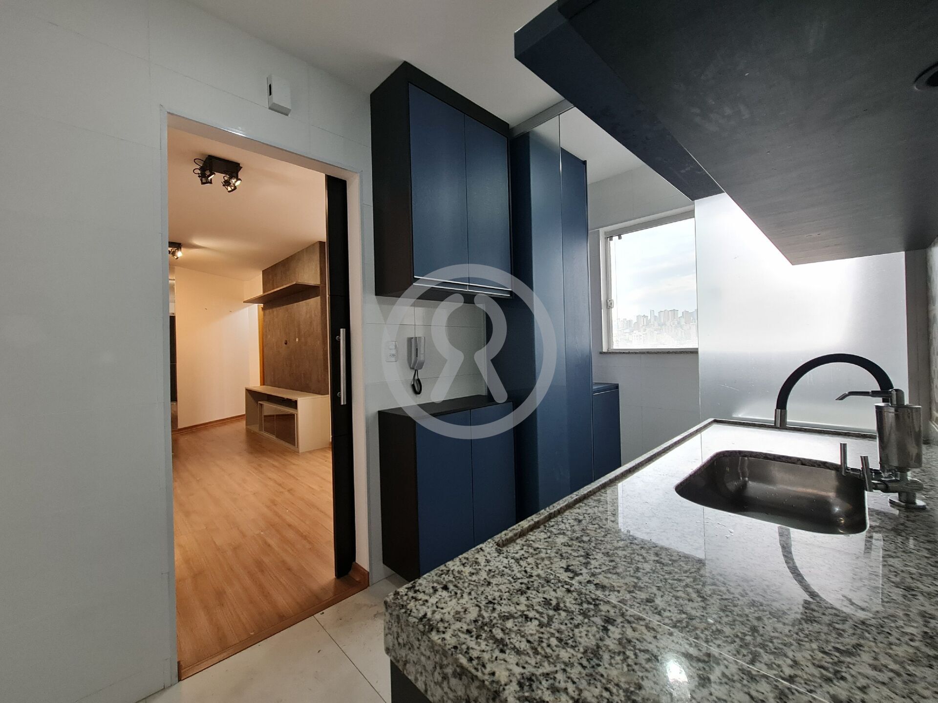 Apartamento para alugar com 2 quartos, 55m² - Foto 10