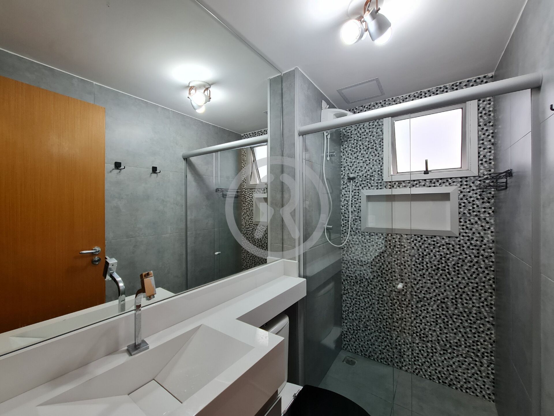 Apartamento para alugar com 2 quartos, 55m² - Foto 14