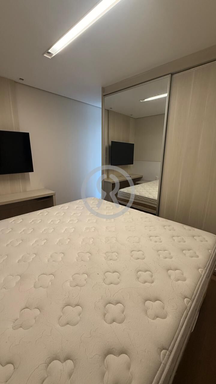 Apartamento para alugar com 2 quartos, 77m² - Foto 24