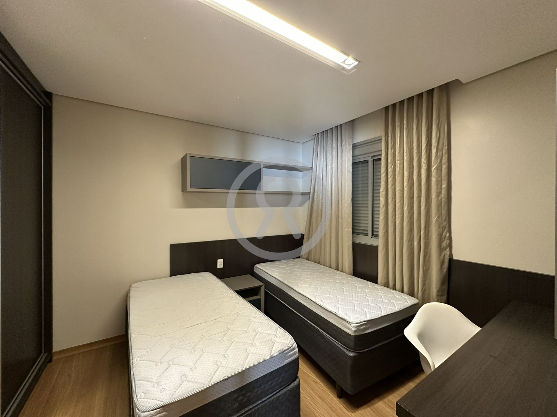 Apartamento para alugar com 2 quartos, 77m² - Foto 18