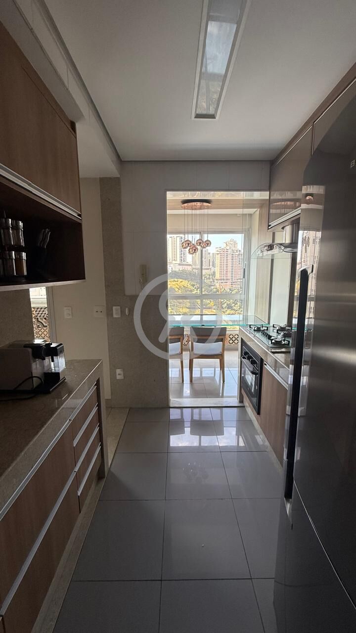 Apartamento para alugar com 2 quartos, 77m² - Foto 15