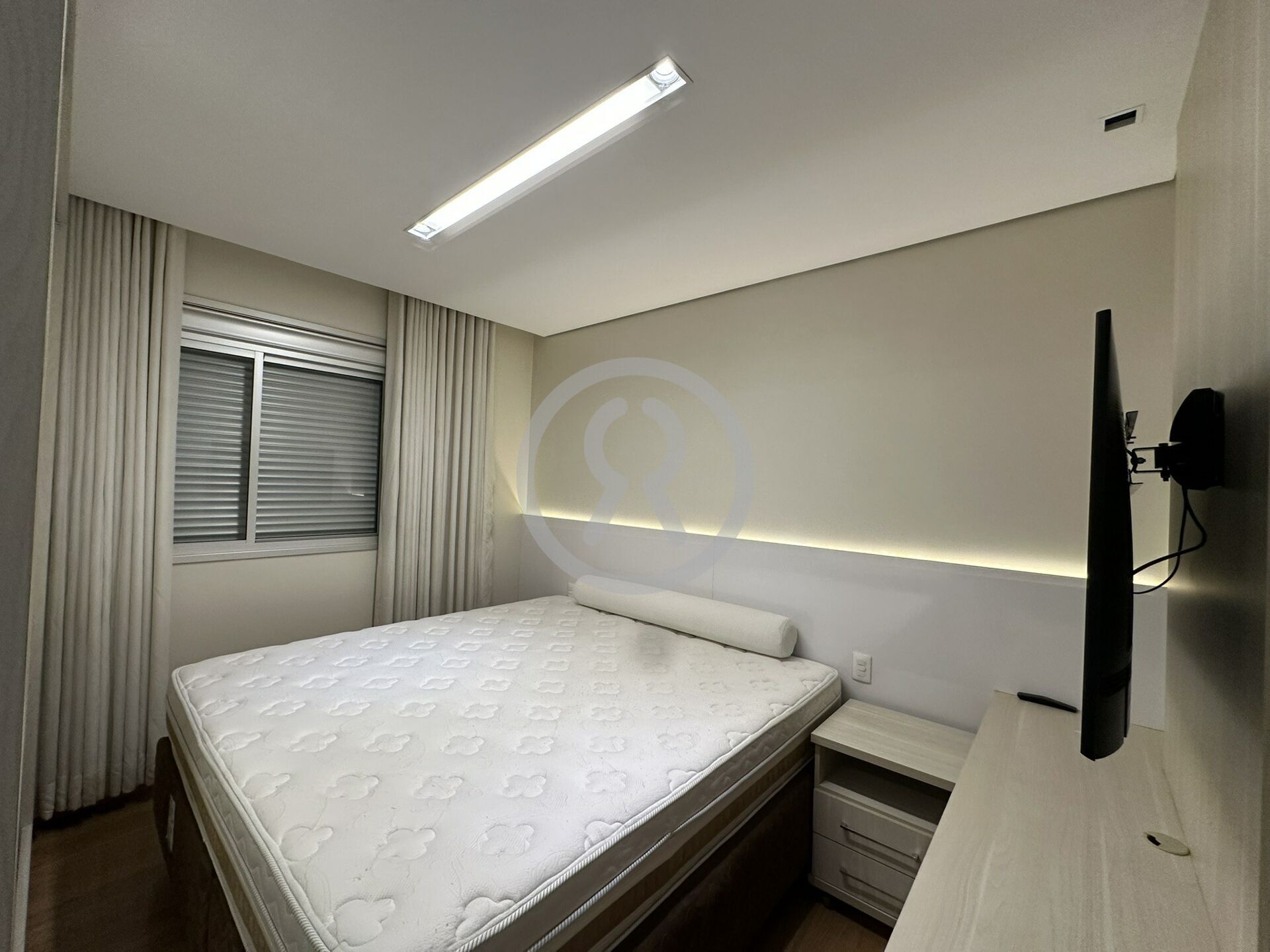 Apartamento para alugar com 2 quartos, 77m² - Foto 22