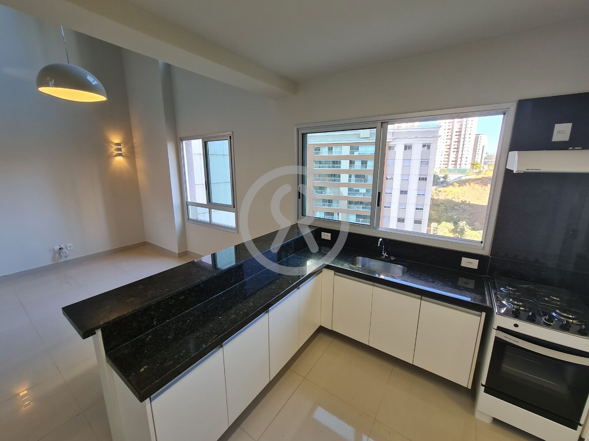 Apartamento à venda com 1 quarto, 67m² - Foto 9