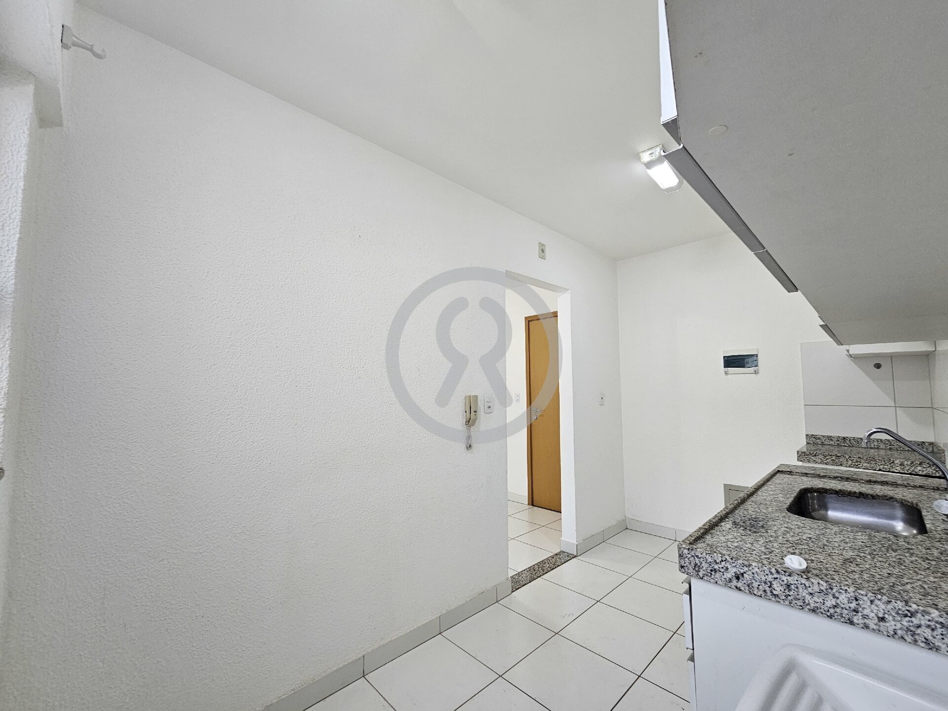 Apartamento para alugar com 2 quartos, 55m² - Foto 11