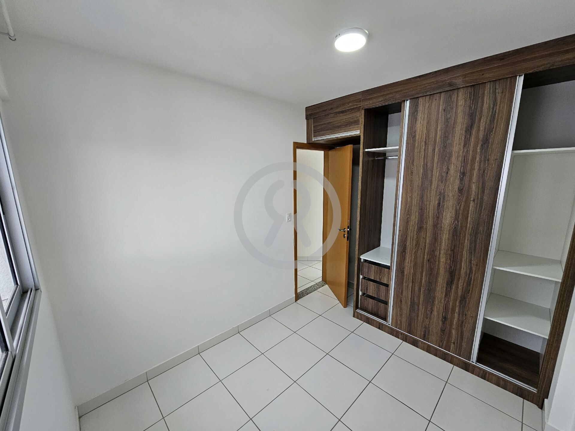 Apartamento para alugar com 2 quartos, 55m² - Foto 16